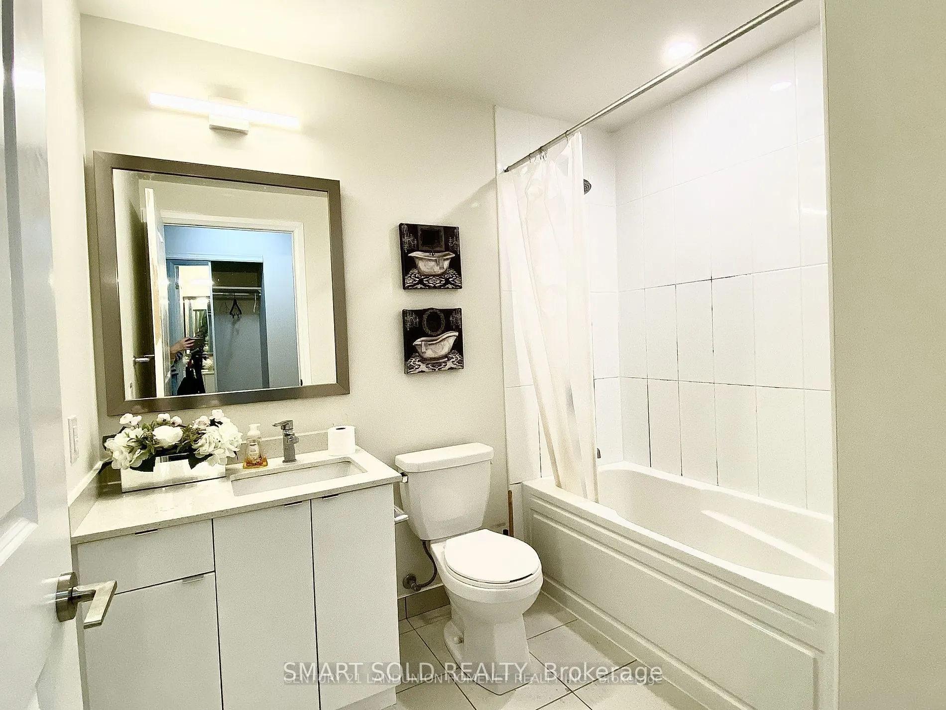 50 Thomas Riley Road, #422