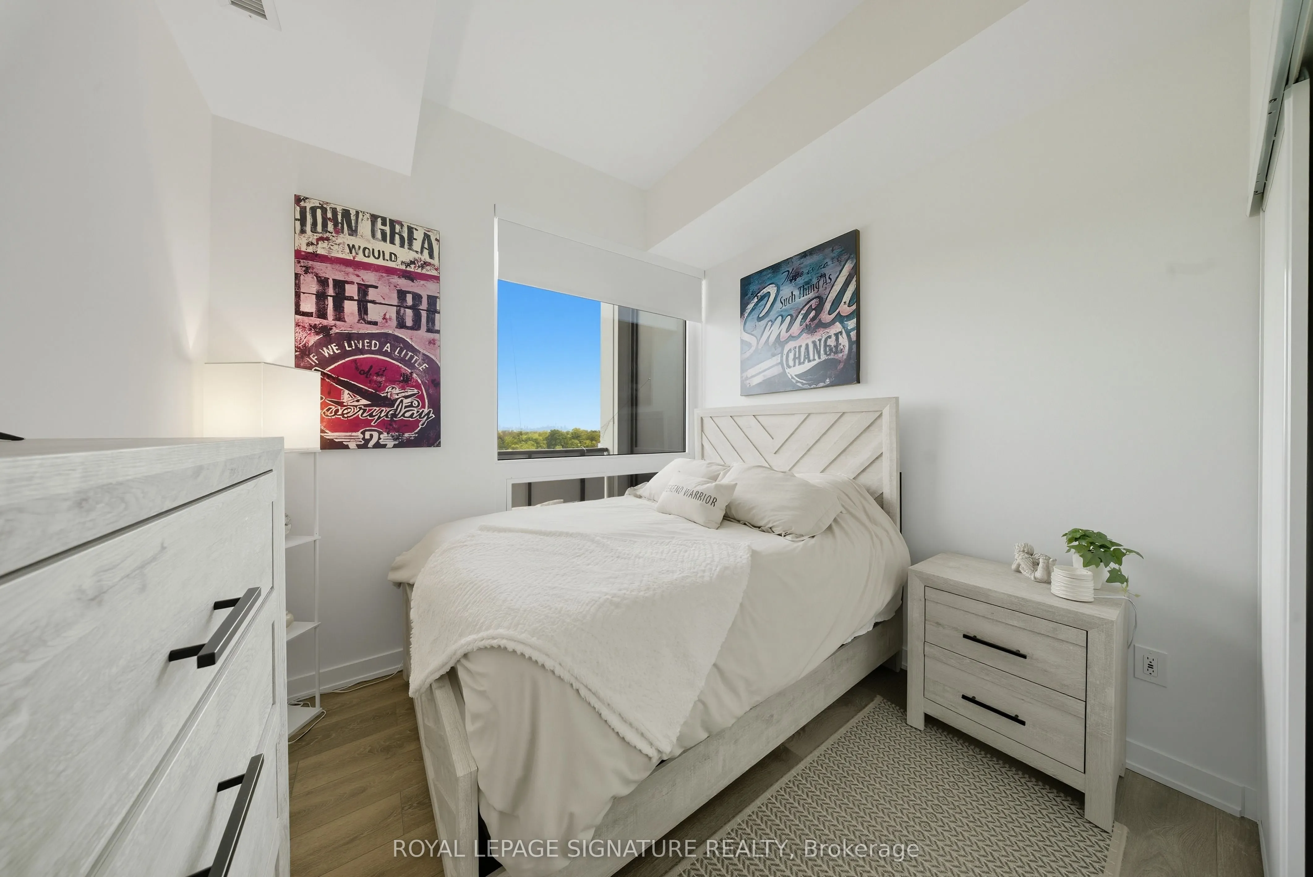 28 Ann Street, #802