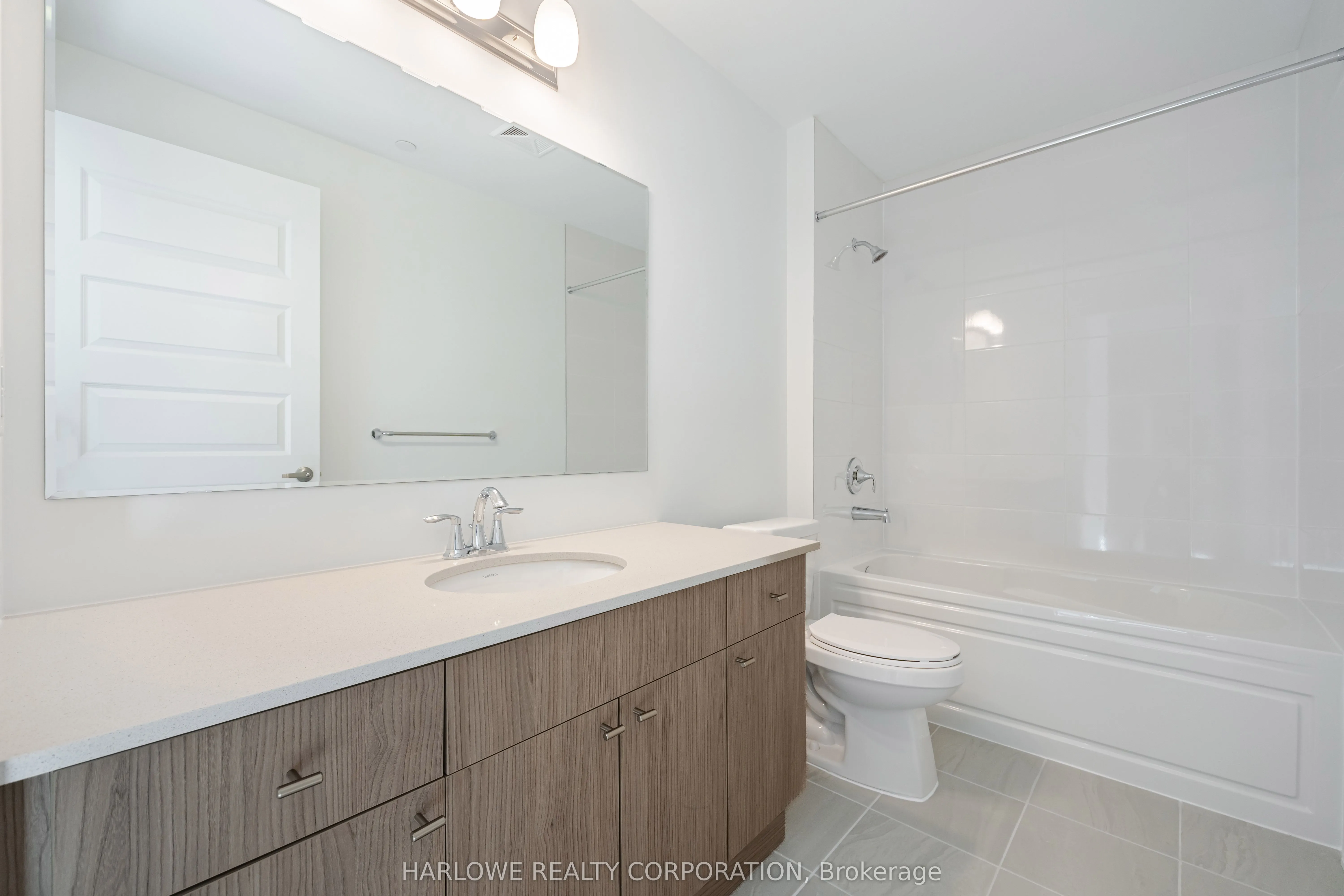 480 Gordon Krantz Avenue, #101