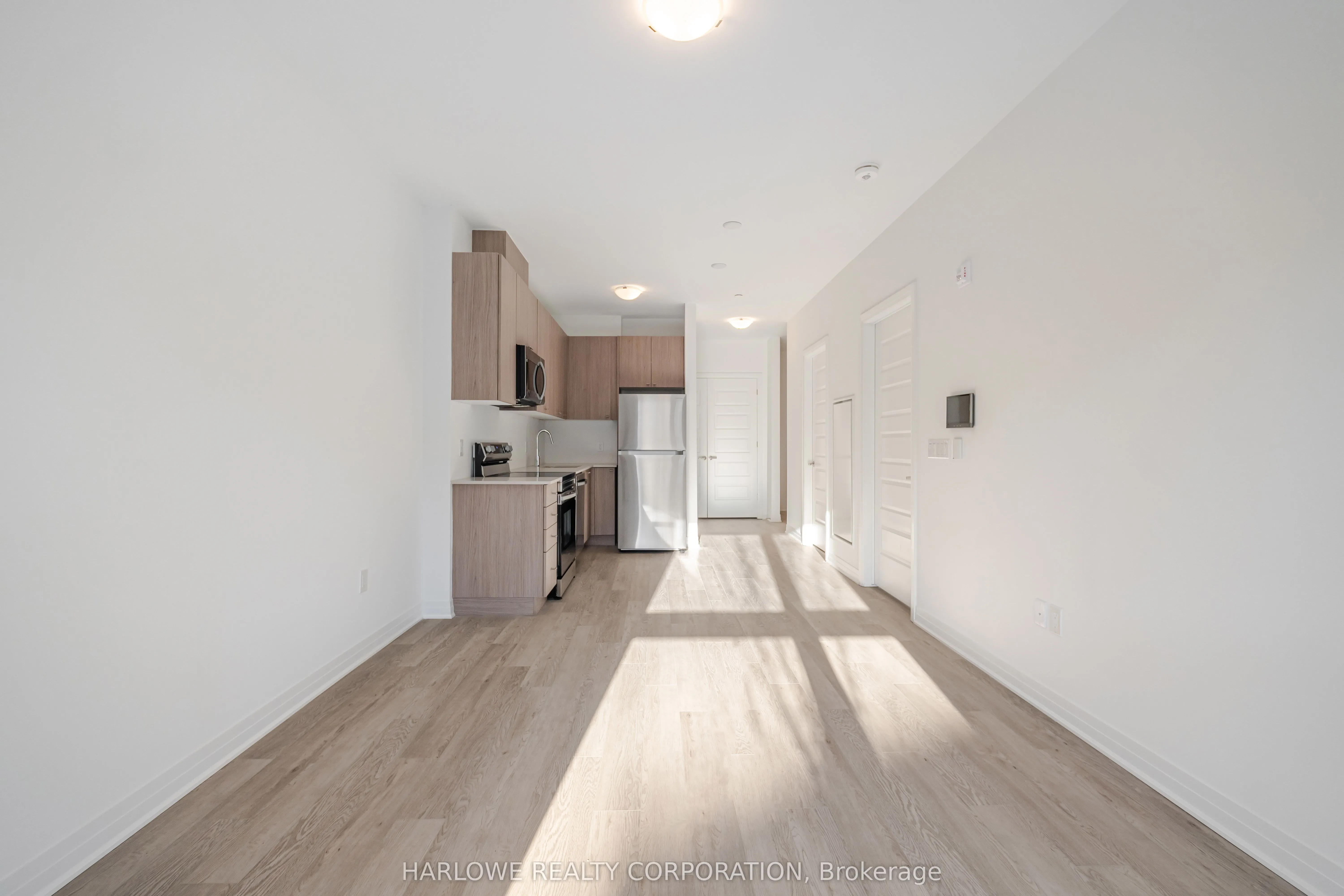 480 Gordon Krantz Avenue, #101