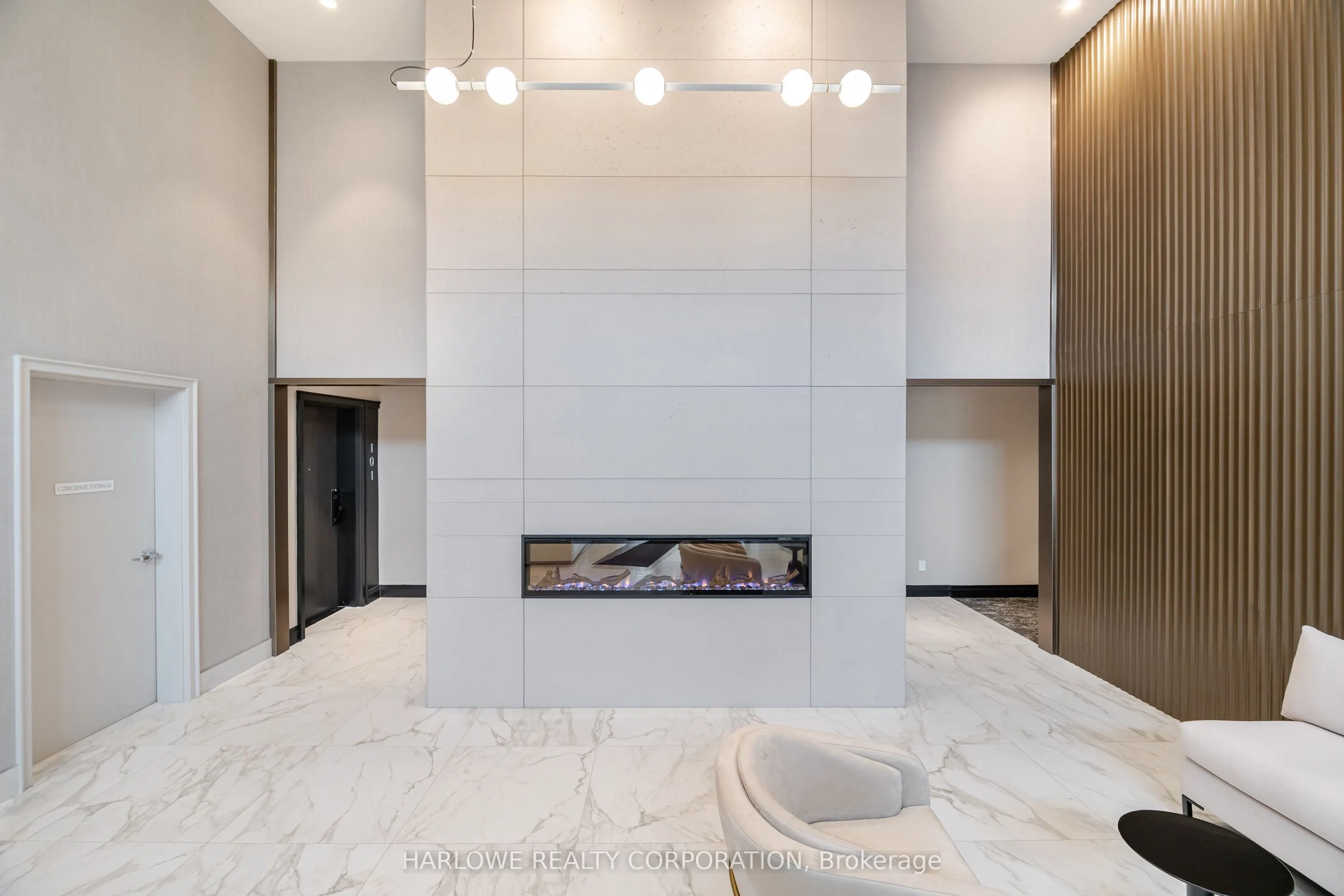 480 Gordon Krantz Avenue, #101