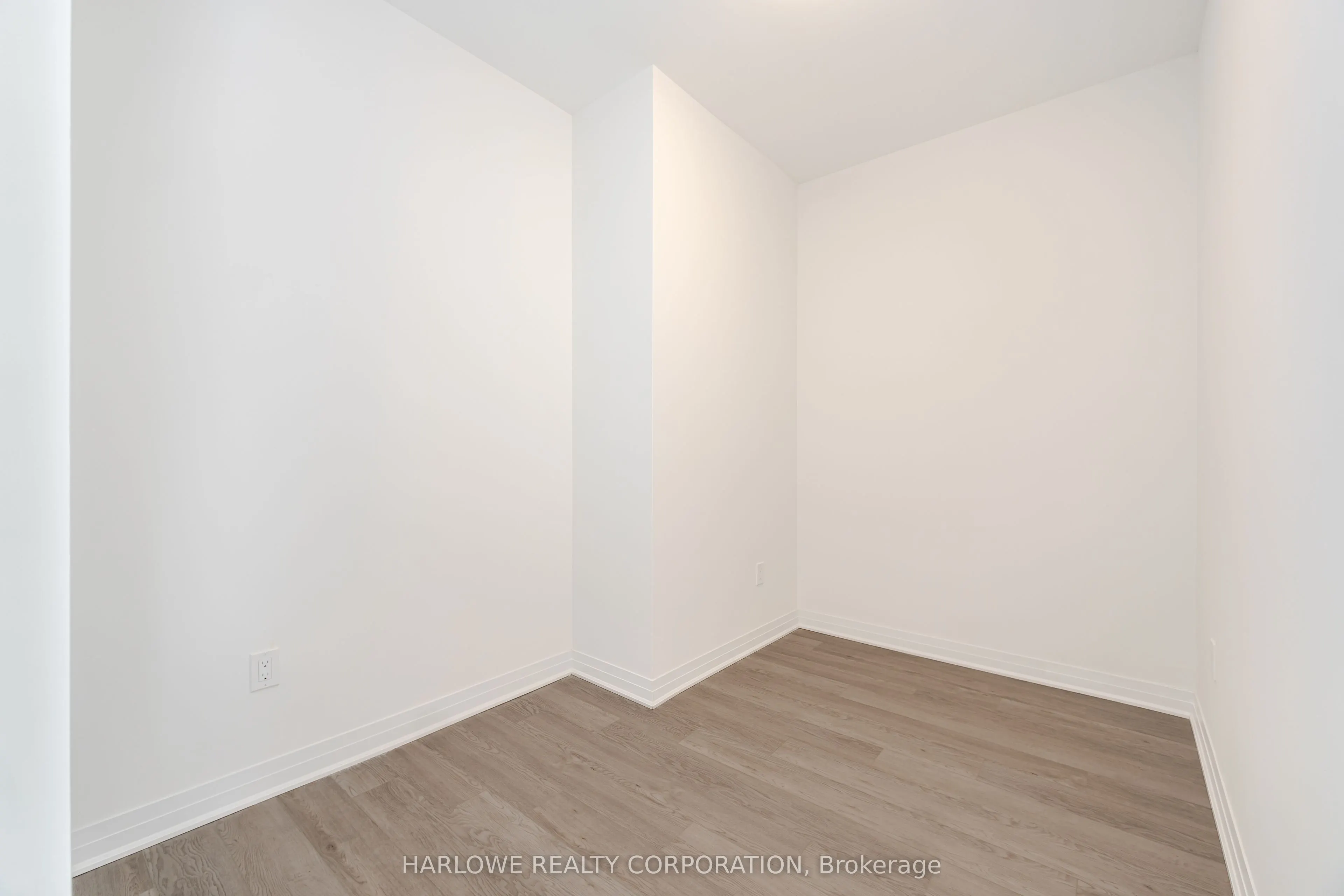 480 Gordon Krantz Avenue, #101