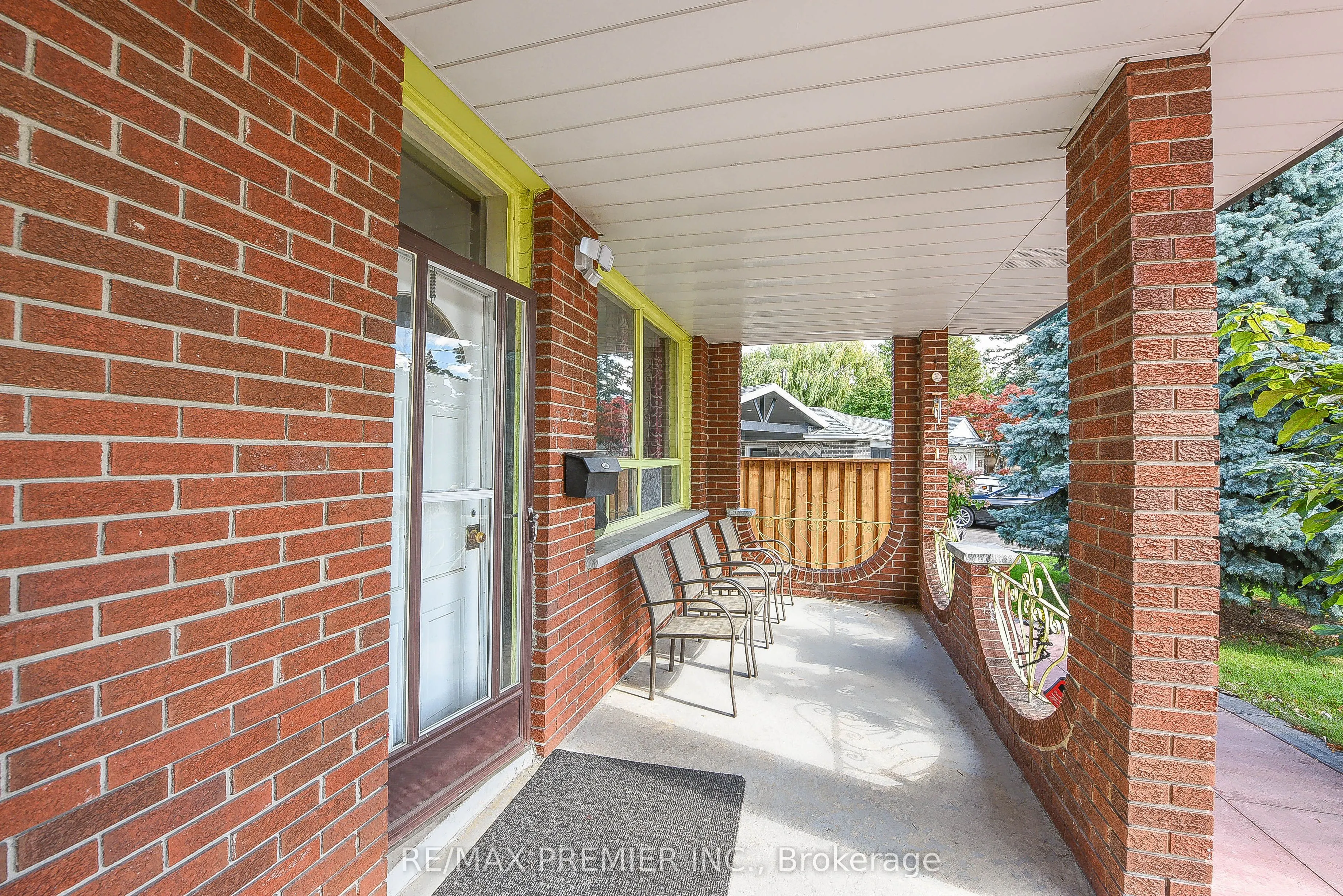 35 Taysham Crescent