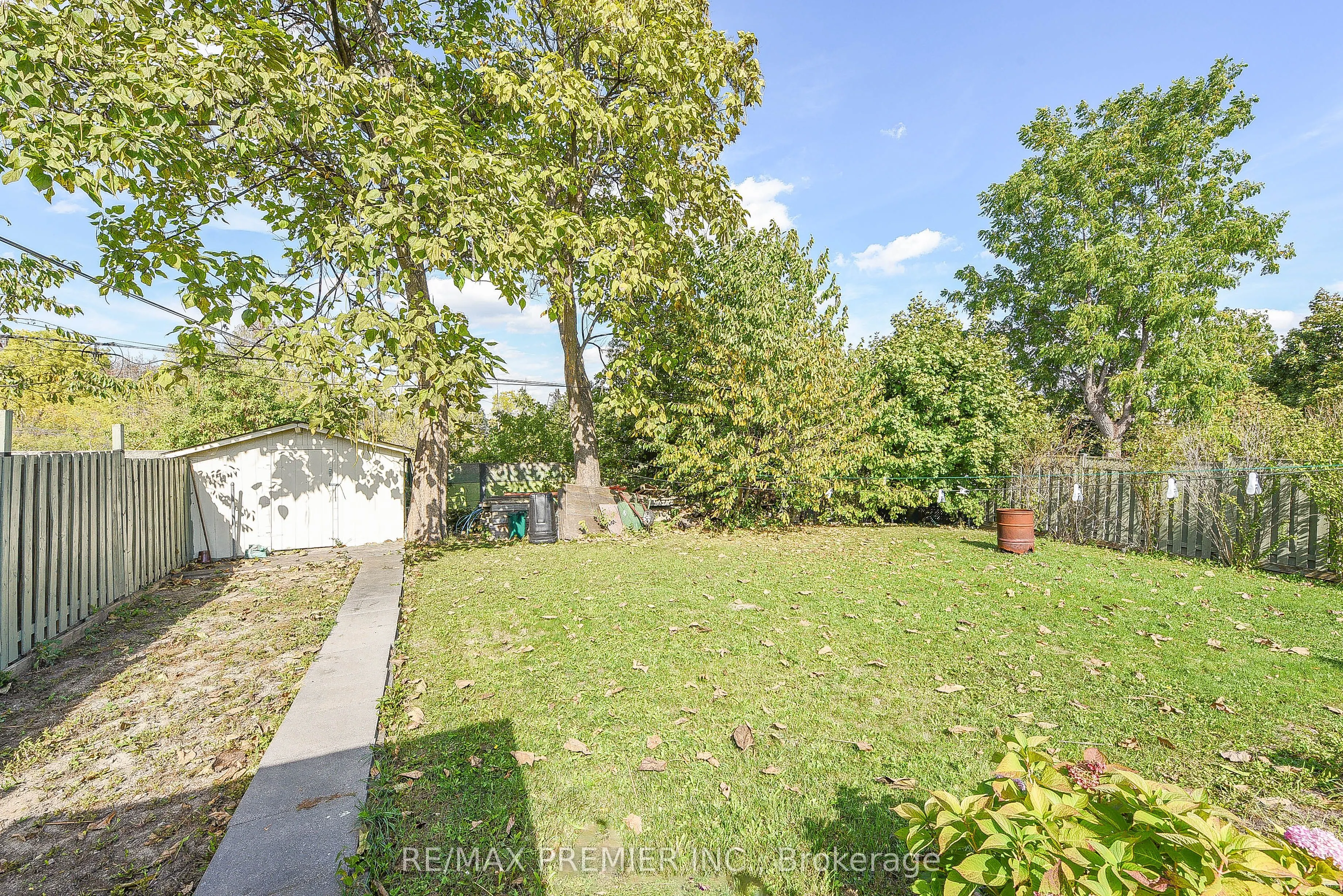 35 Taysham Crescent