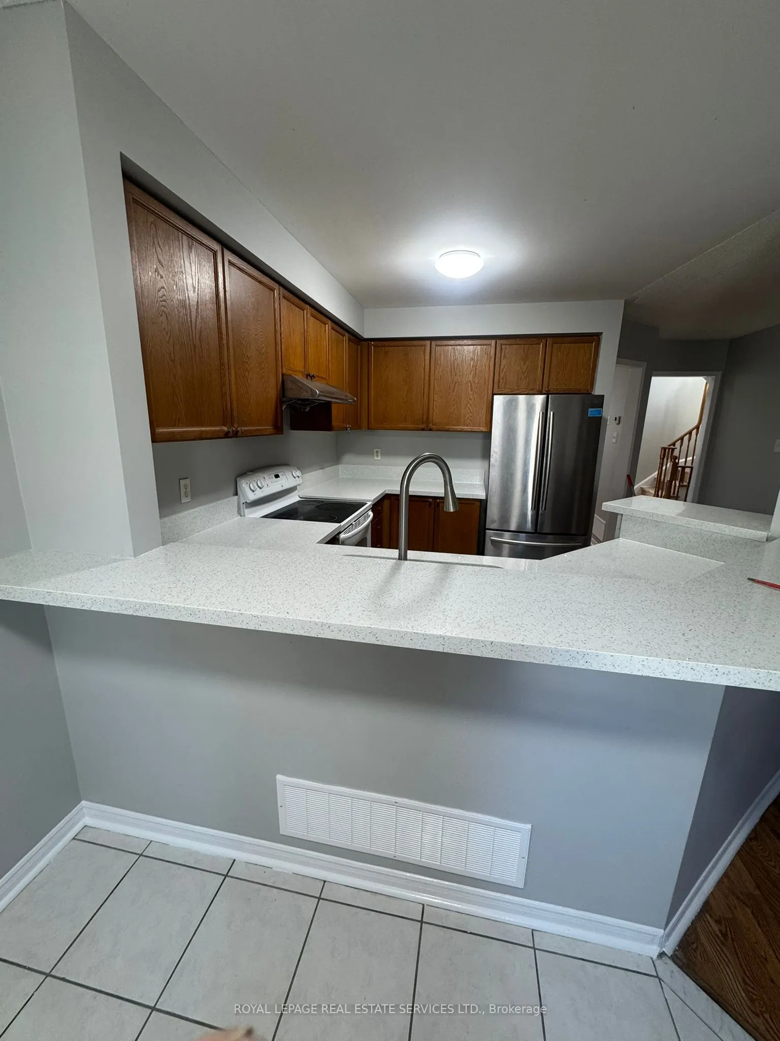160 Cordgrass Crescent, #Upper