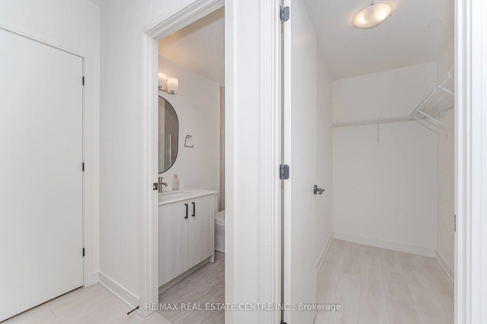 8010 Derry Road, #201