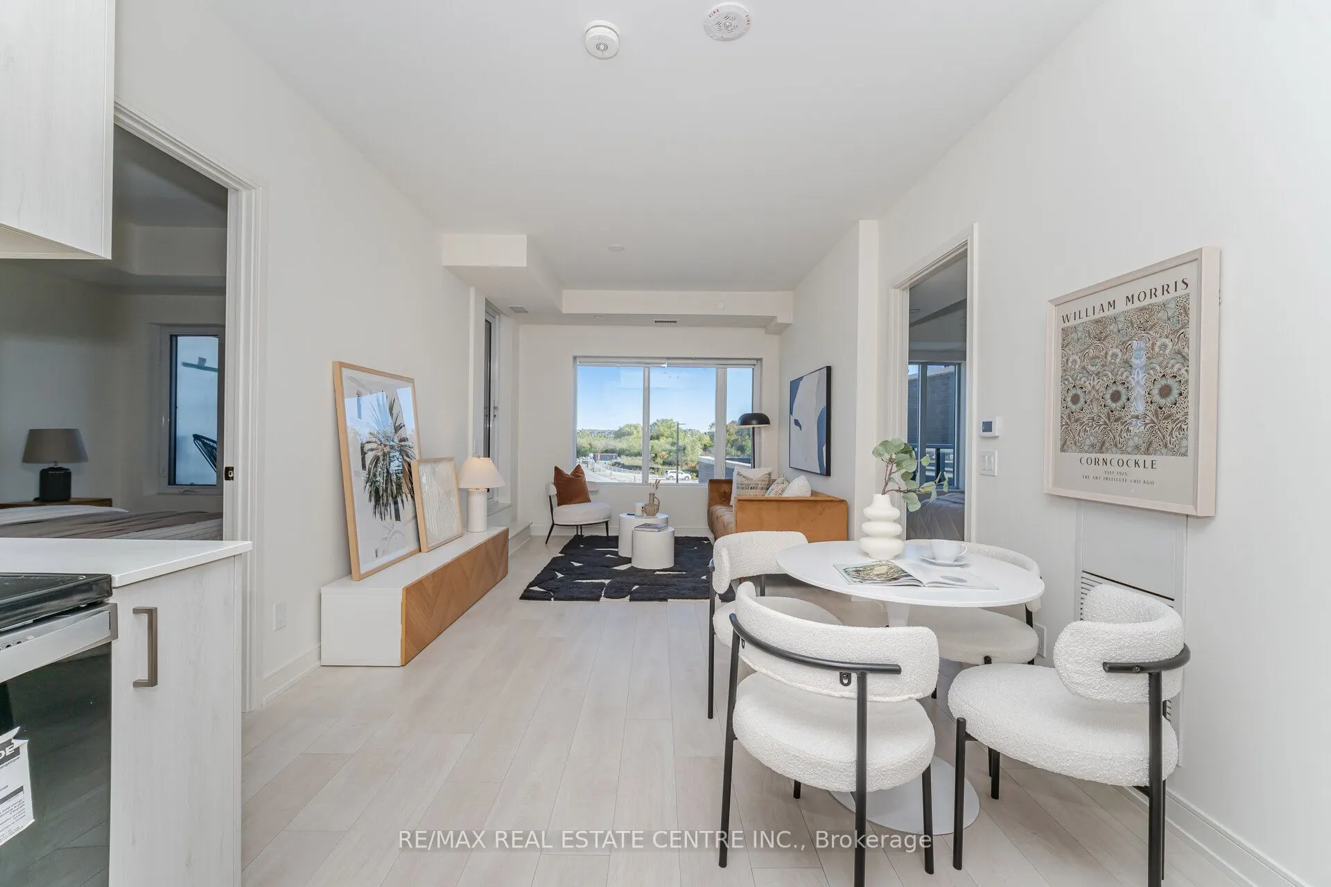 8010 Derry Road, #201