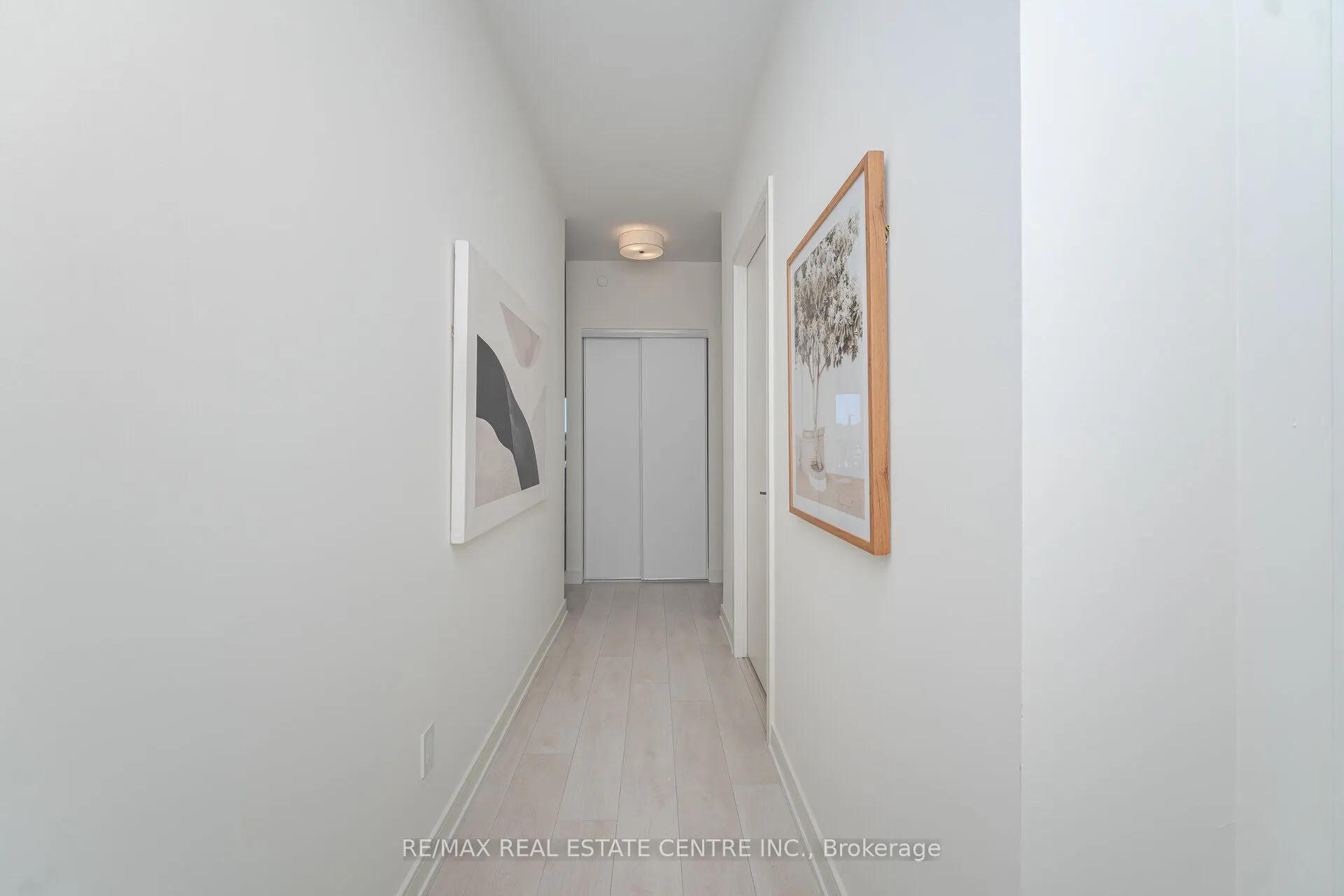8010 Derry Road, #201