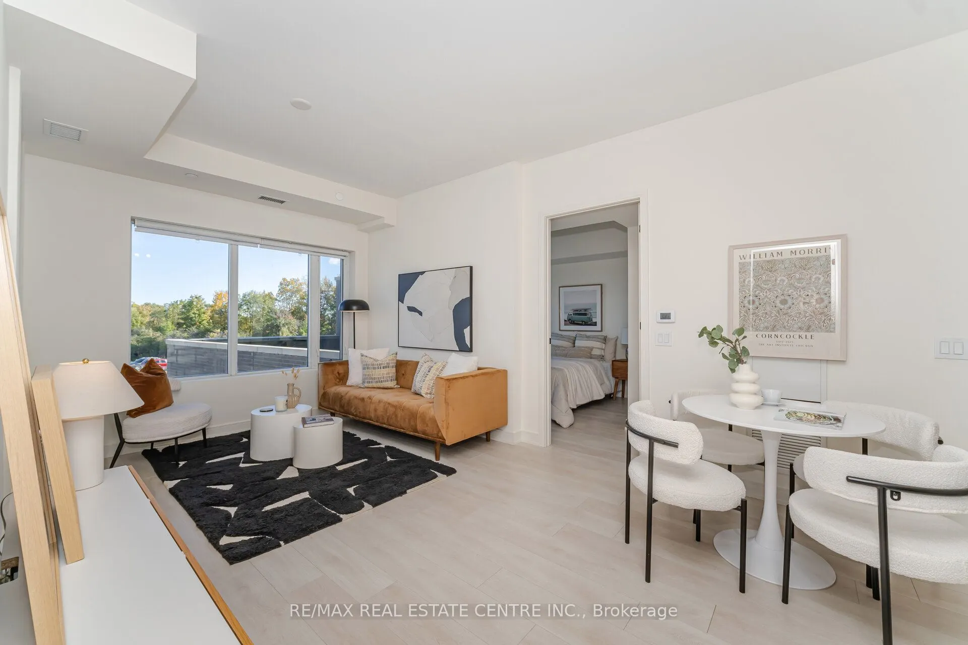 8010 Derry Road, #201