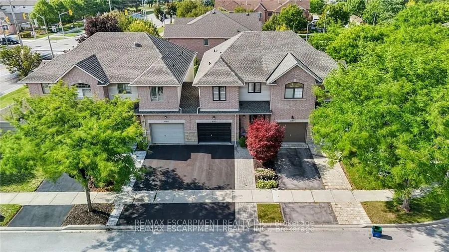 4005 Alexan Crescent