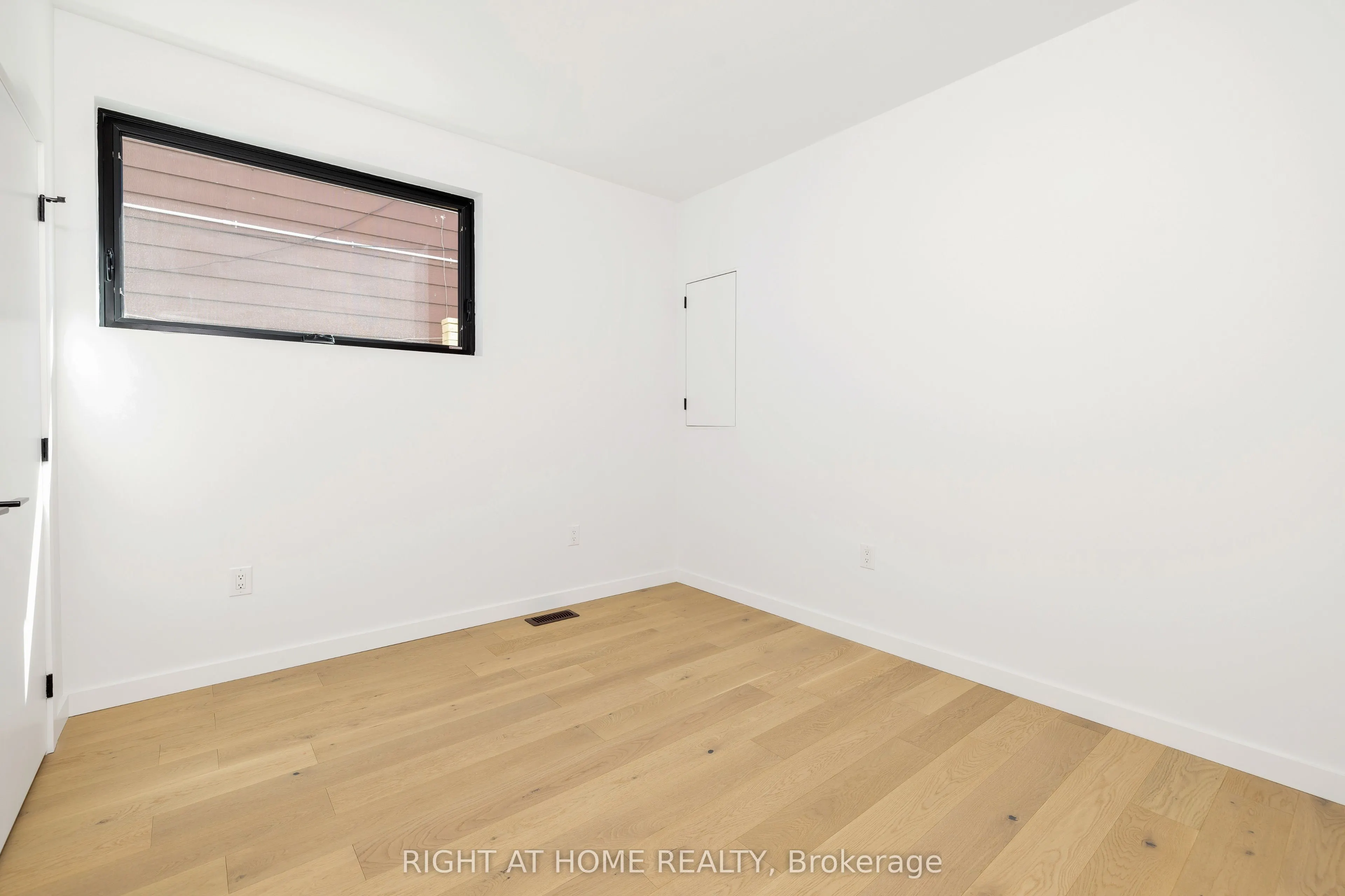 86 Lansdowne Avenue, #Unit #2