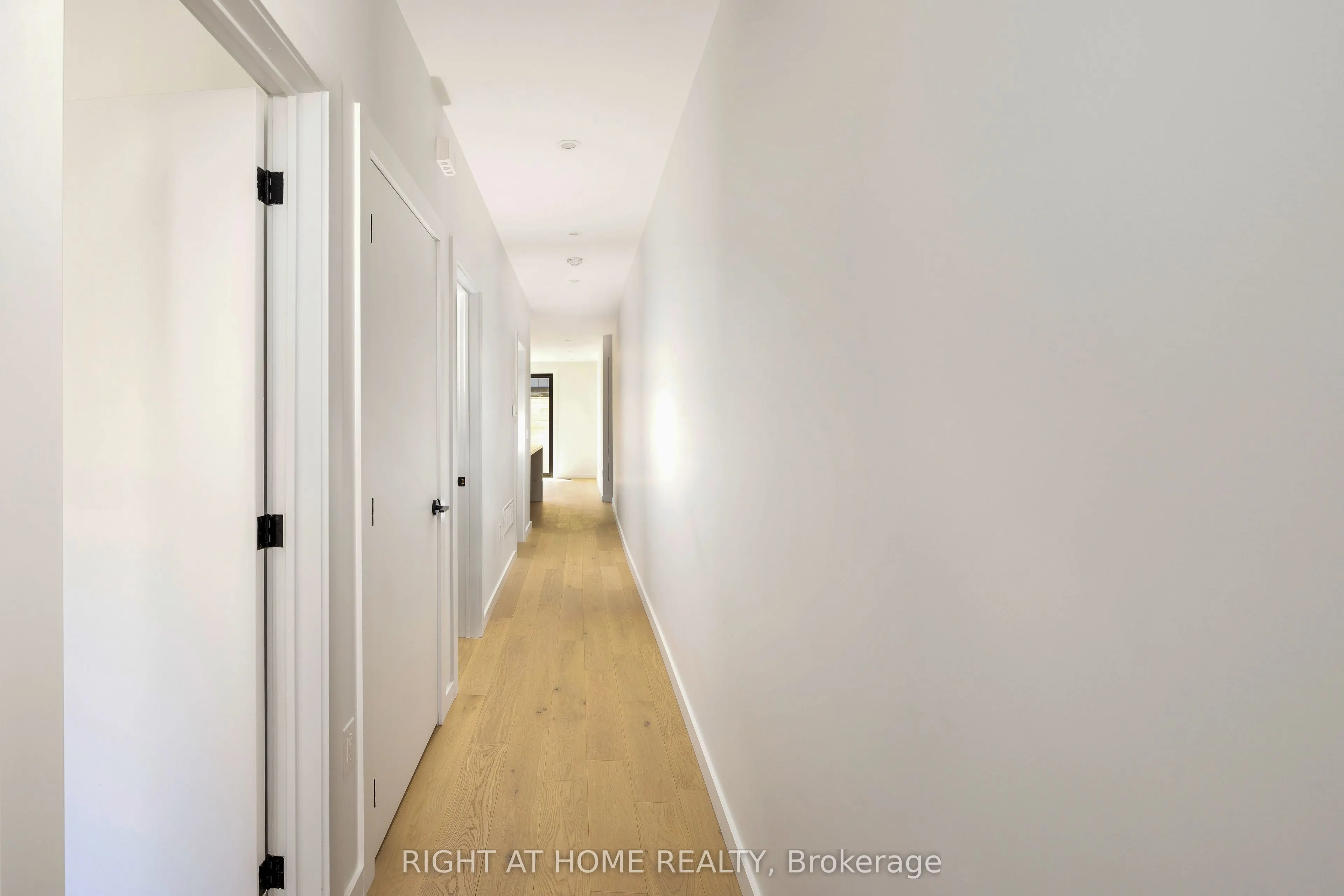 86 Lansdowne Avenue, #Unit #2
