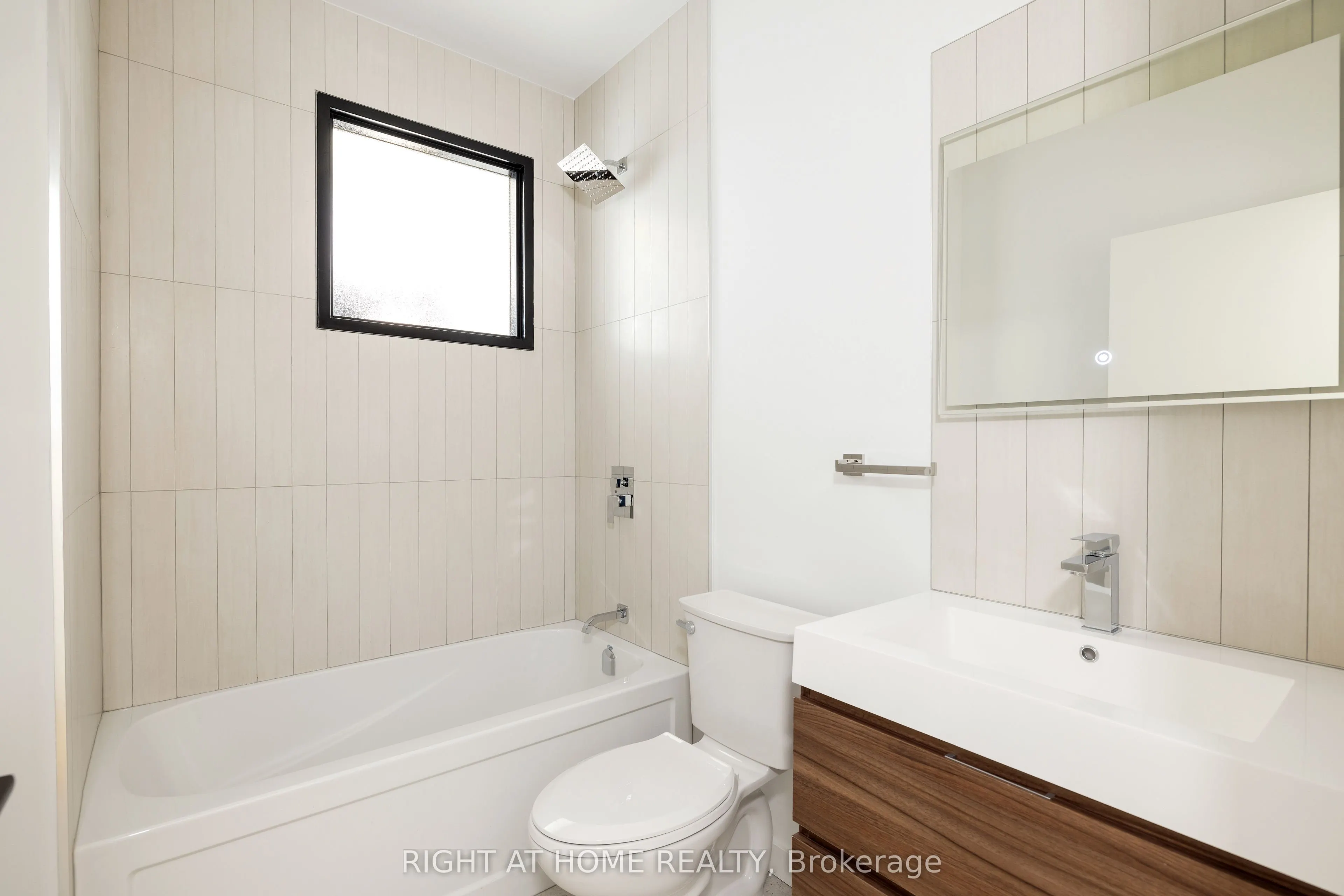 86 Lansdowne Avenue, #Unit #2