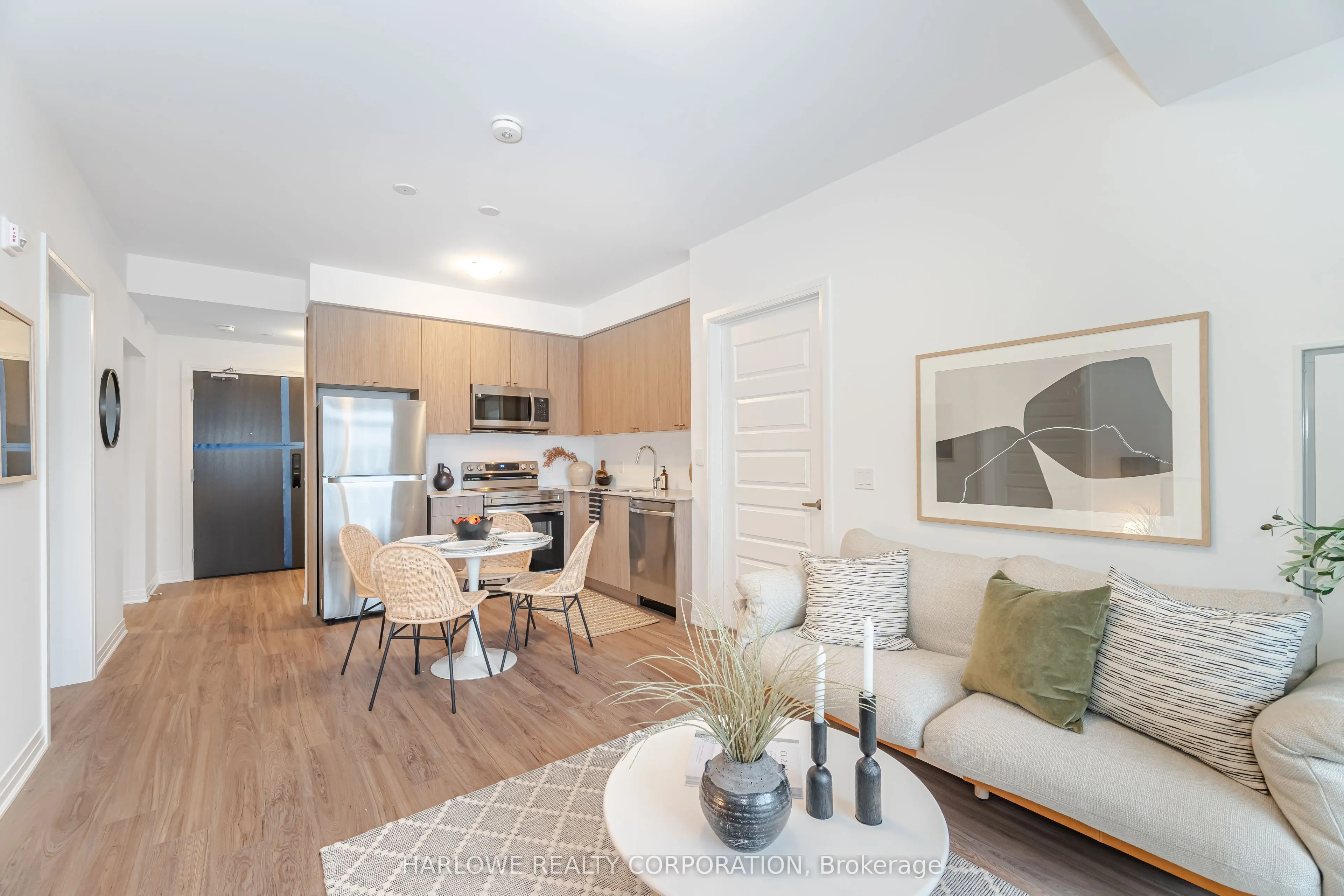 490 Gordon Krantz Avenue, #513