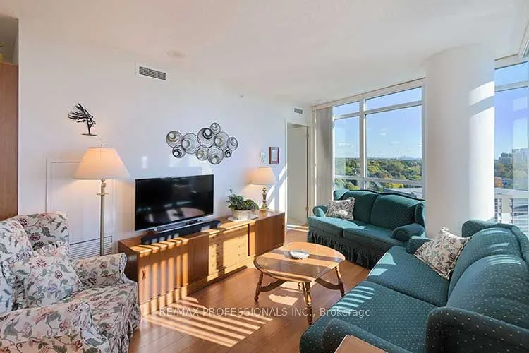 1 Valhalla Inn Road, #1202