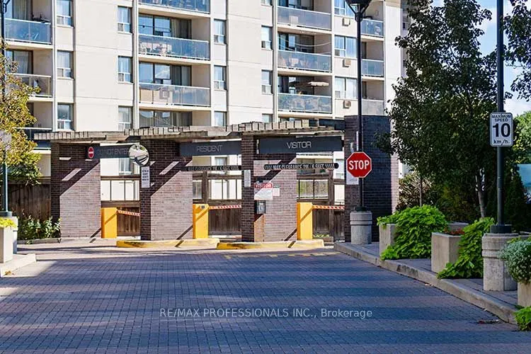 1 Valhalla Inn Road, #1202