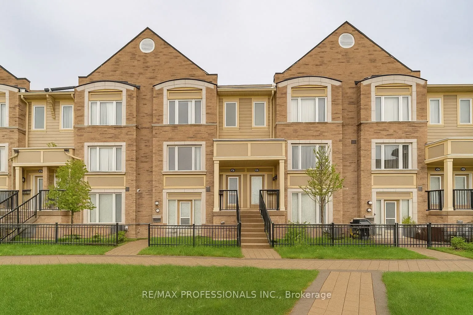 3135 Boxford Crescent, #7