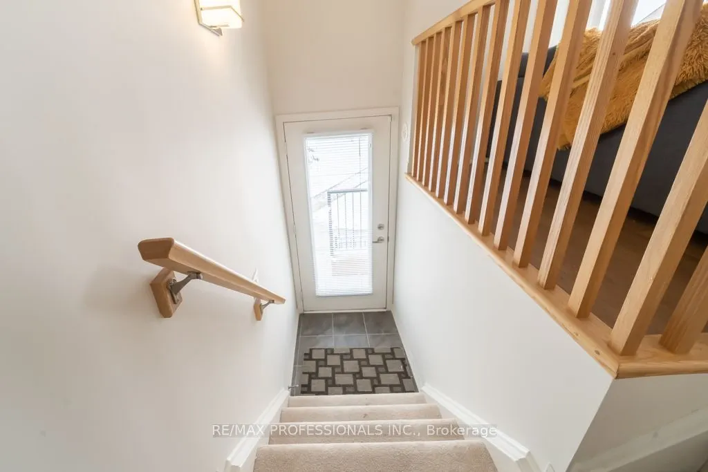 3135 Boxford Crescent, #7