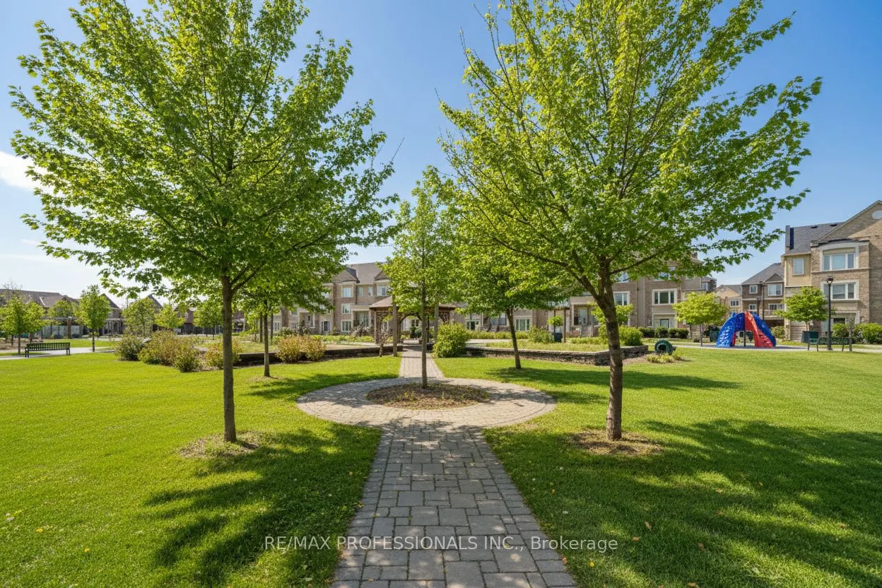 3135 Boxford Crescent, #7