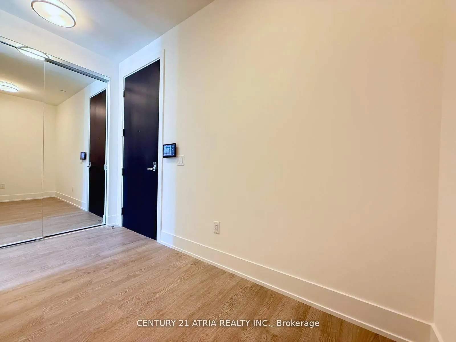259 The Kingsway, #106