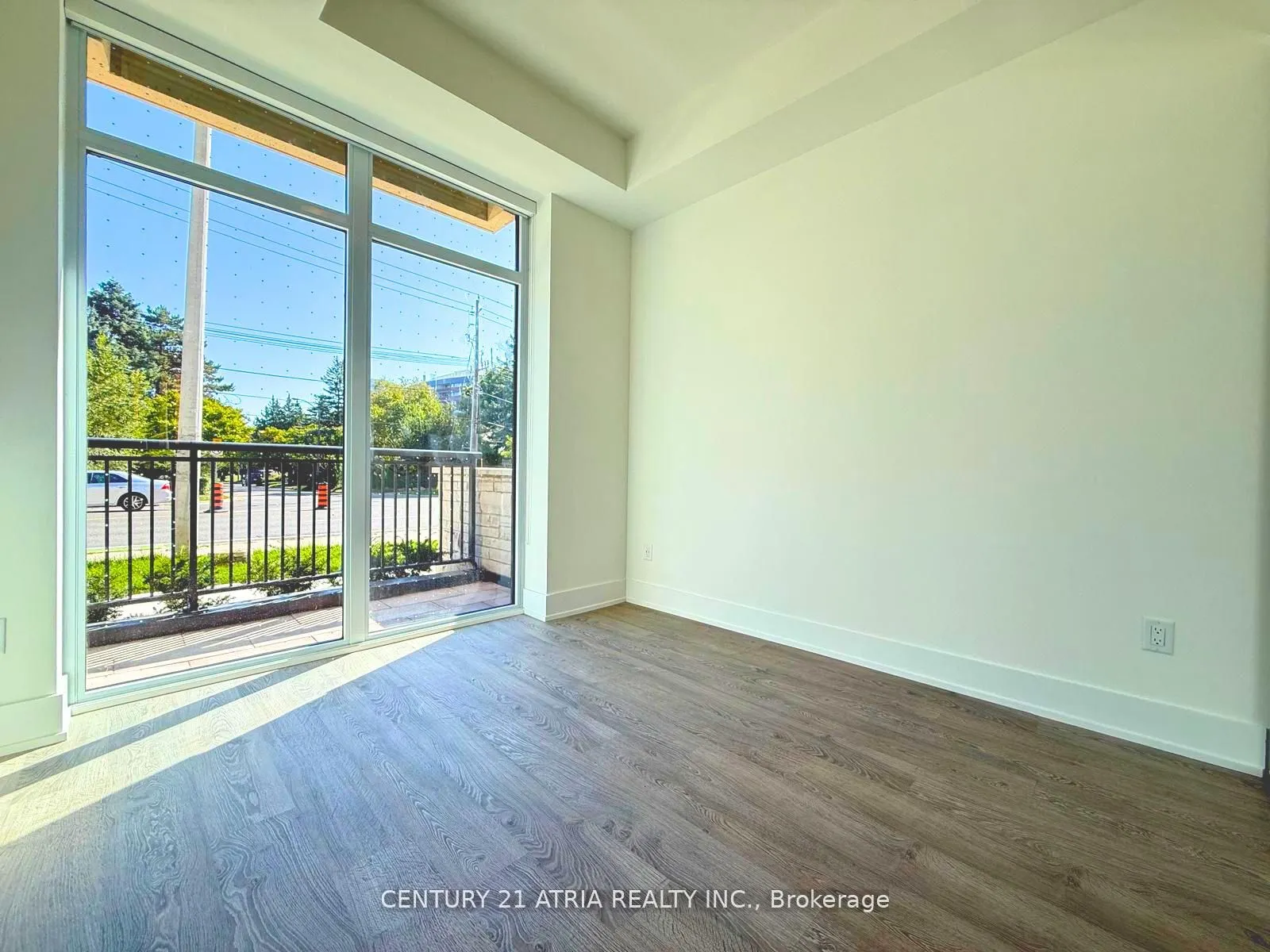 259 The Kingsway, #106