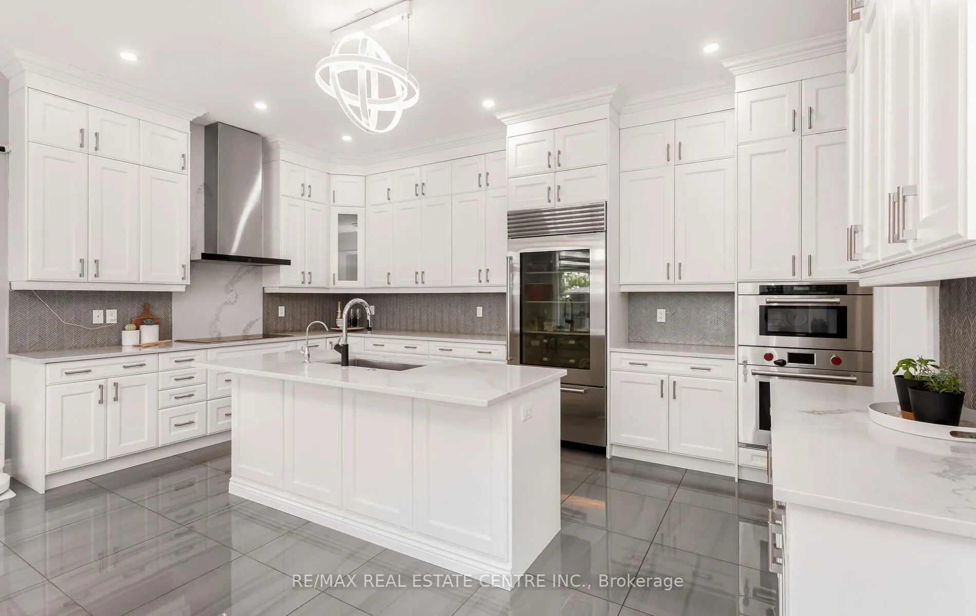 9 Rolling Acres Road