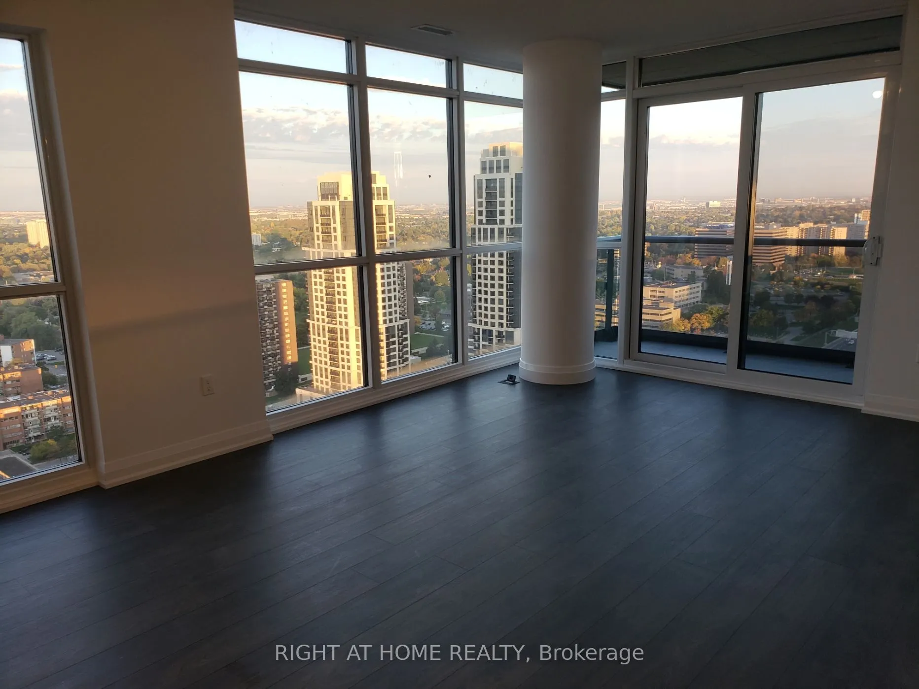 30 Gibbs Road, #3002