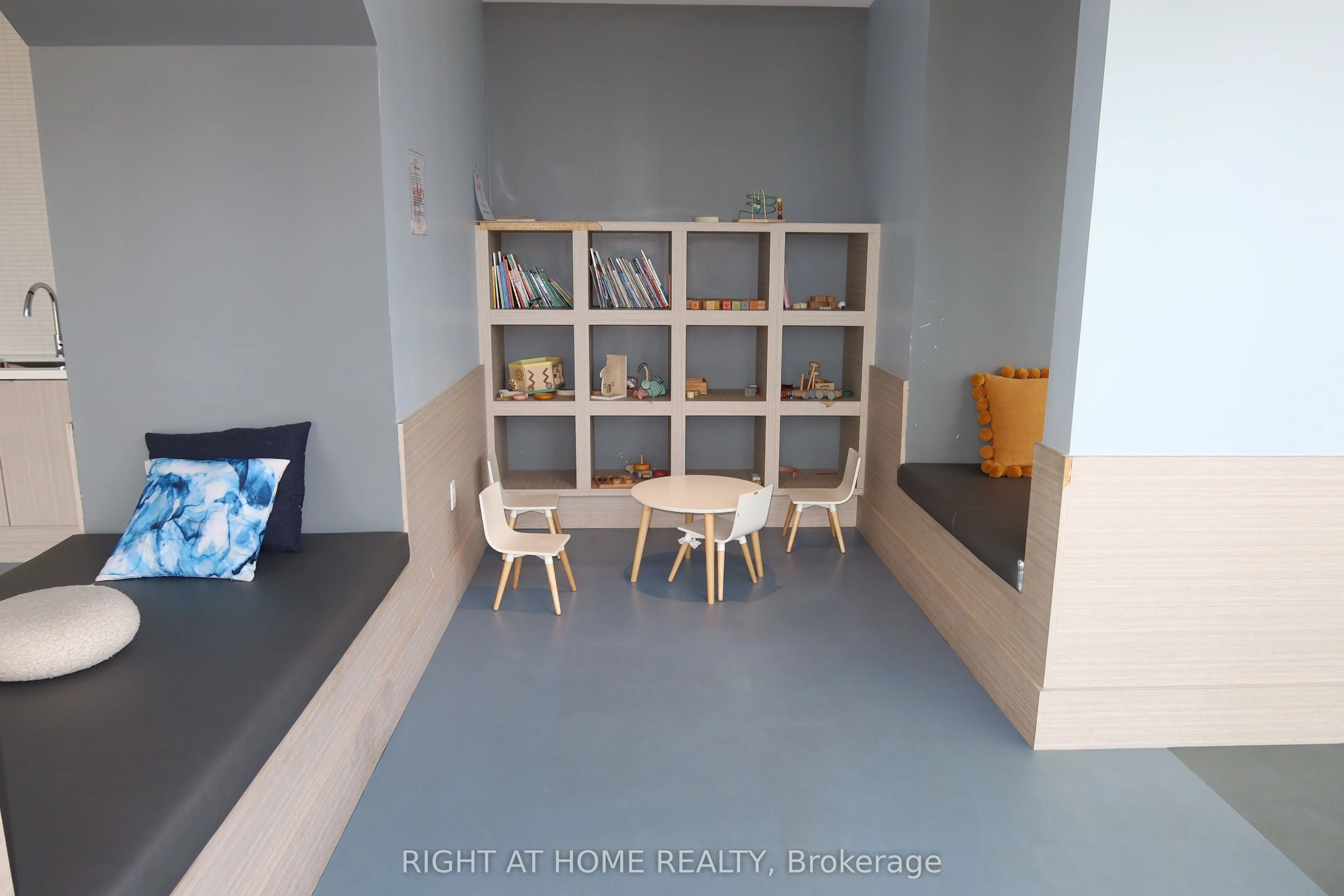 30 Gibbs Road, #3002