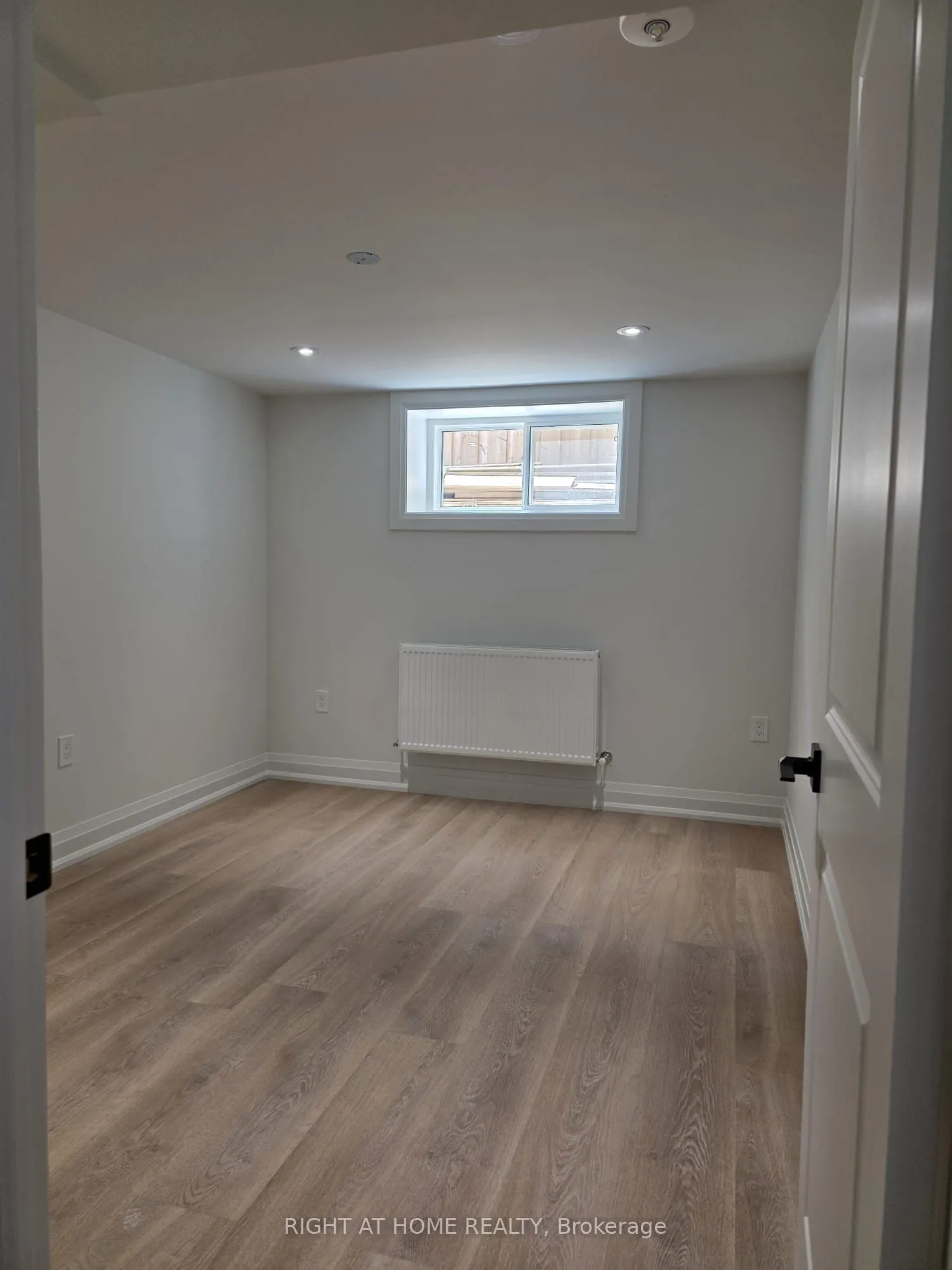 339 Ranee Ave Avenue S, #Unit 2