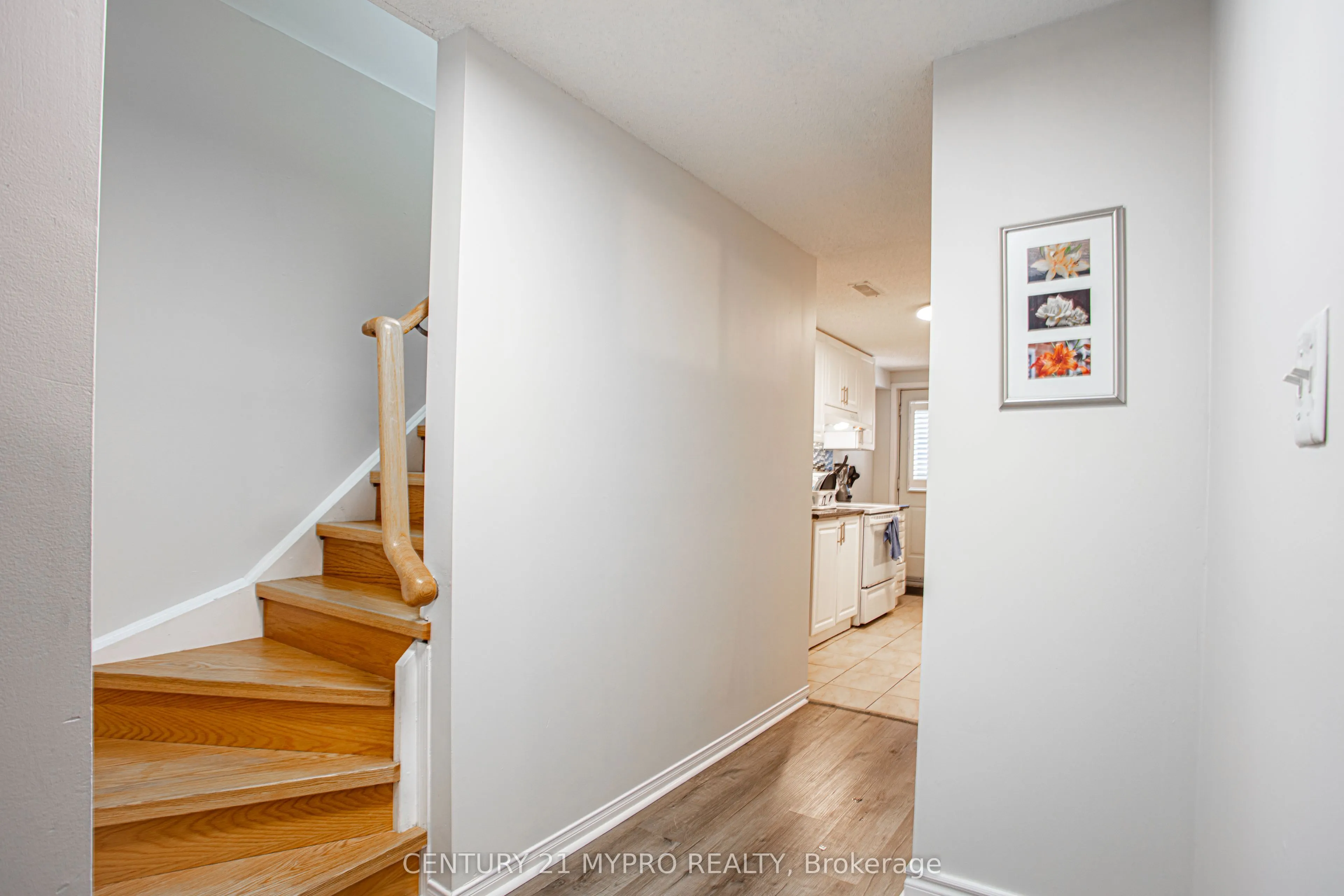 22 Mansur Terrace