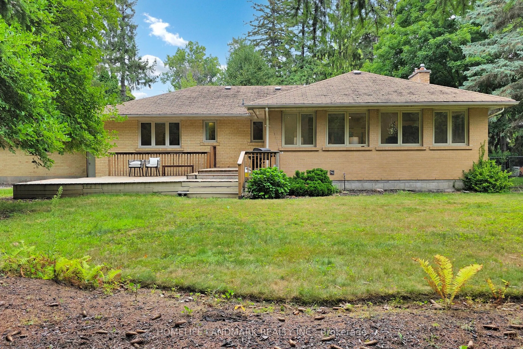 456 Chamberlain Lane