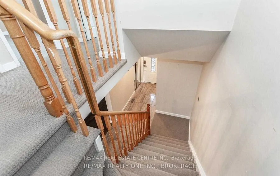 1051 Blizzard Road, #Upper