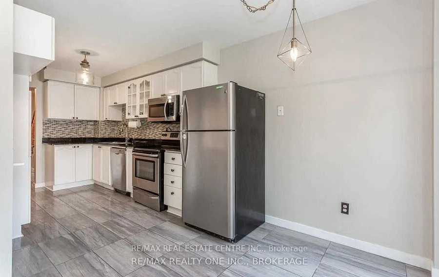 1051 Blizzard Road, #Upper
