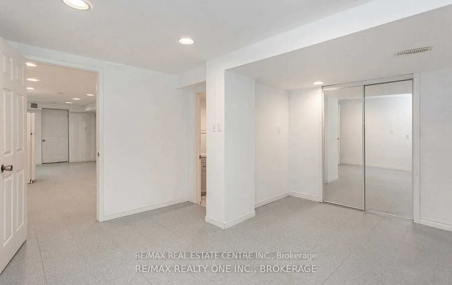 1051 Blizzard Road, #Upper