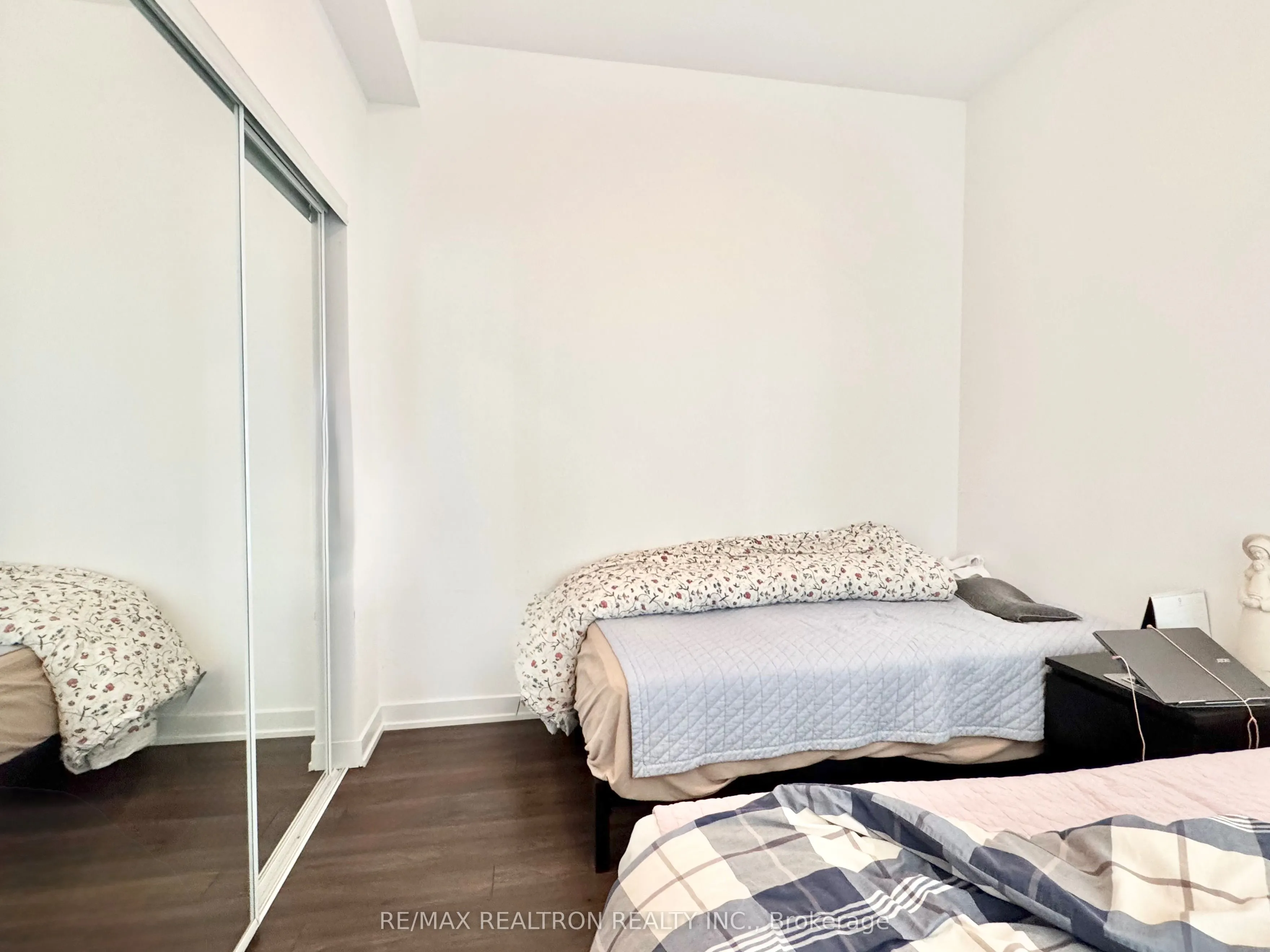10 Park Lawn Road, #614