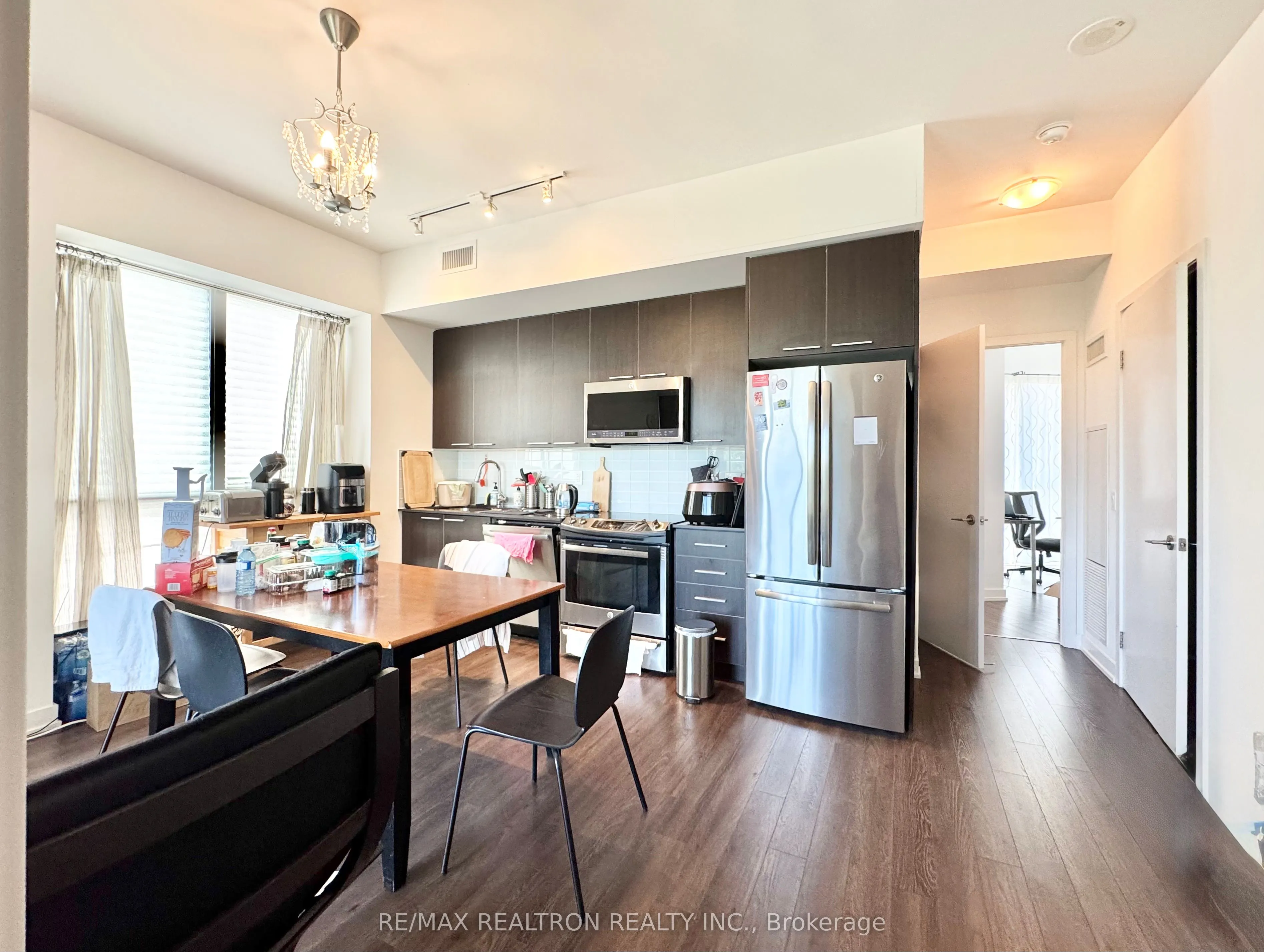 10 Park Lawn Road, #614