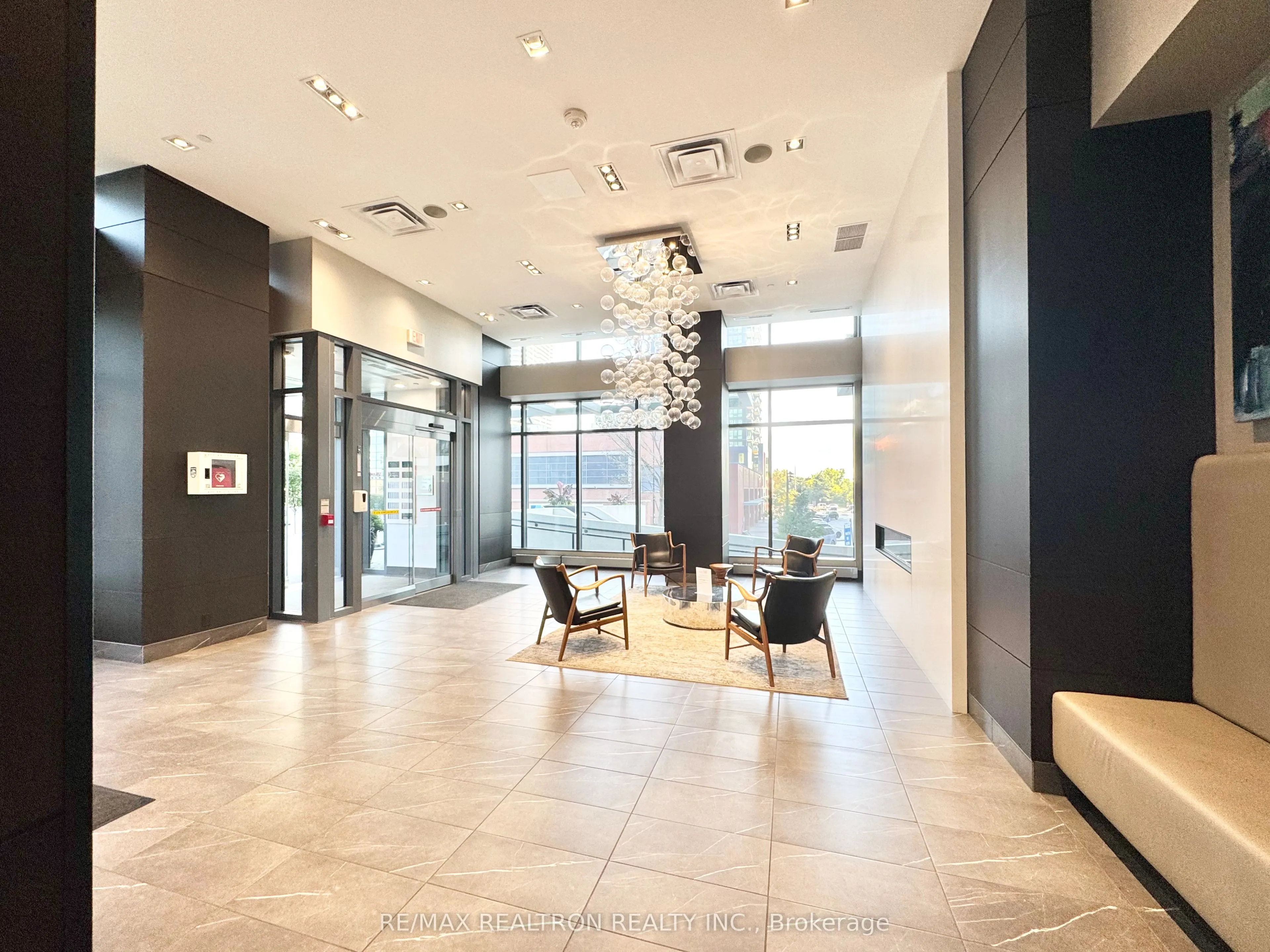 10 Park Lawn Road, #614