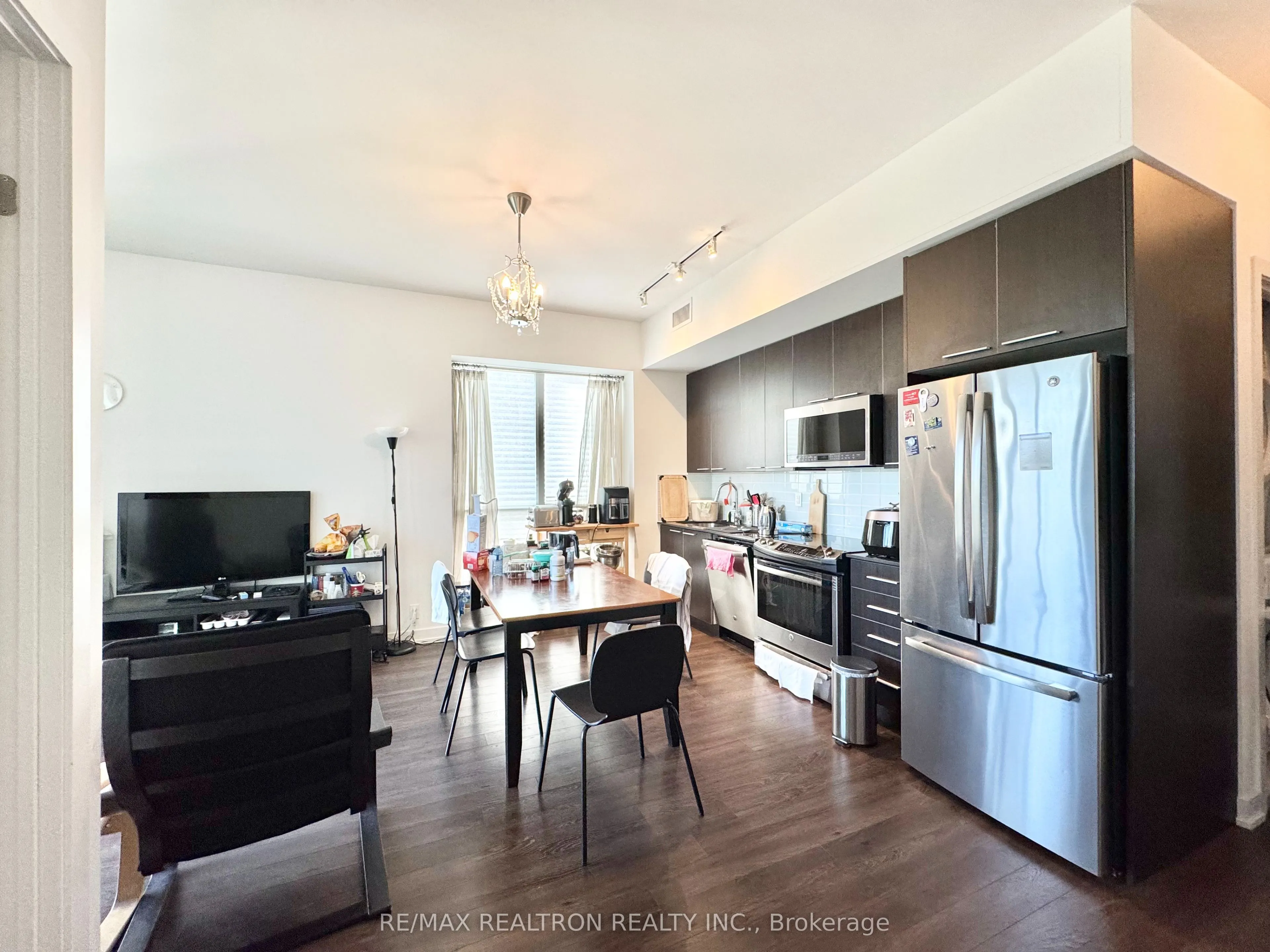 10 Park Lawn Road, #614