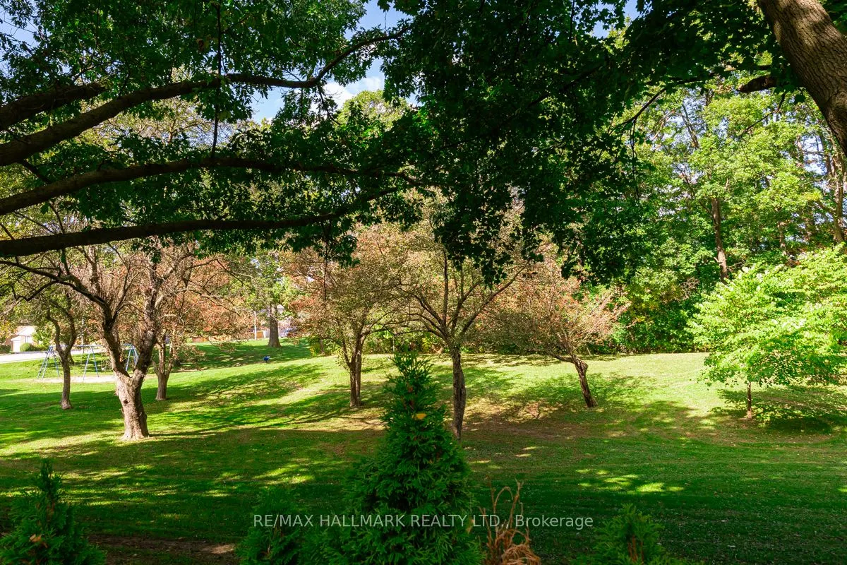 14 Ballantyne Court