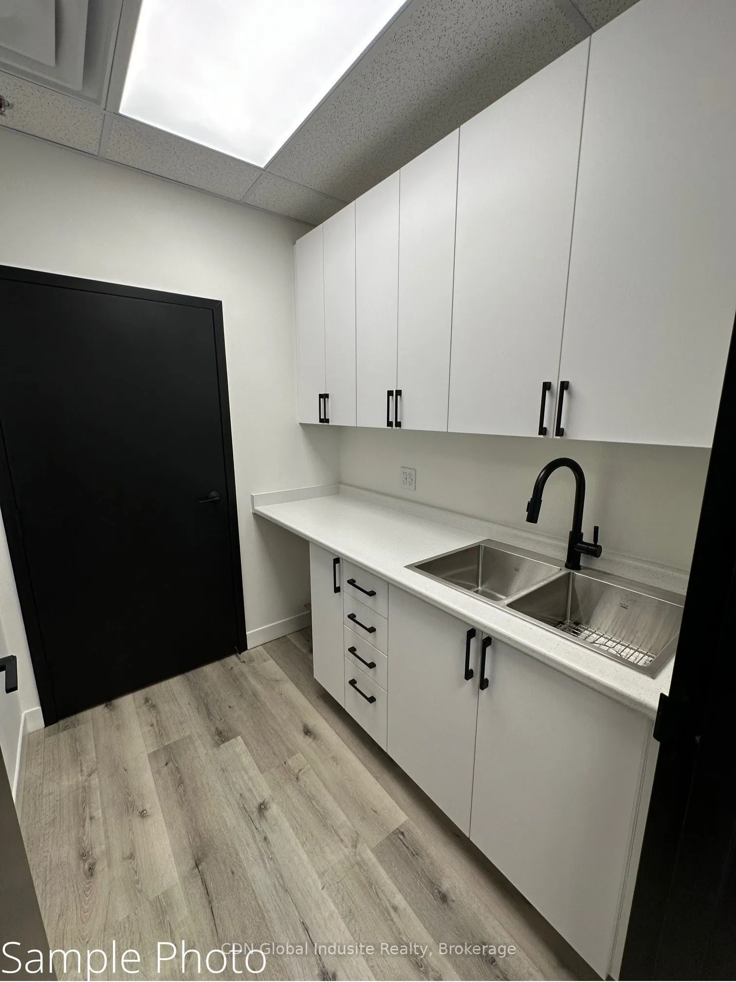 6760 Davand Drive, #204