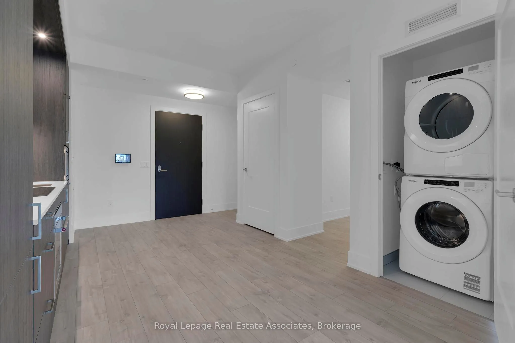 259 The Kingsway, #214