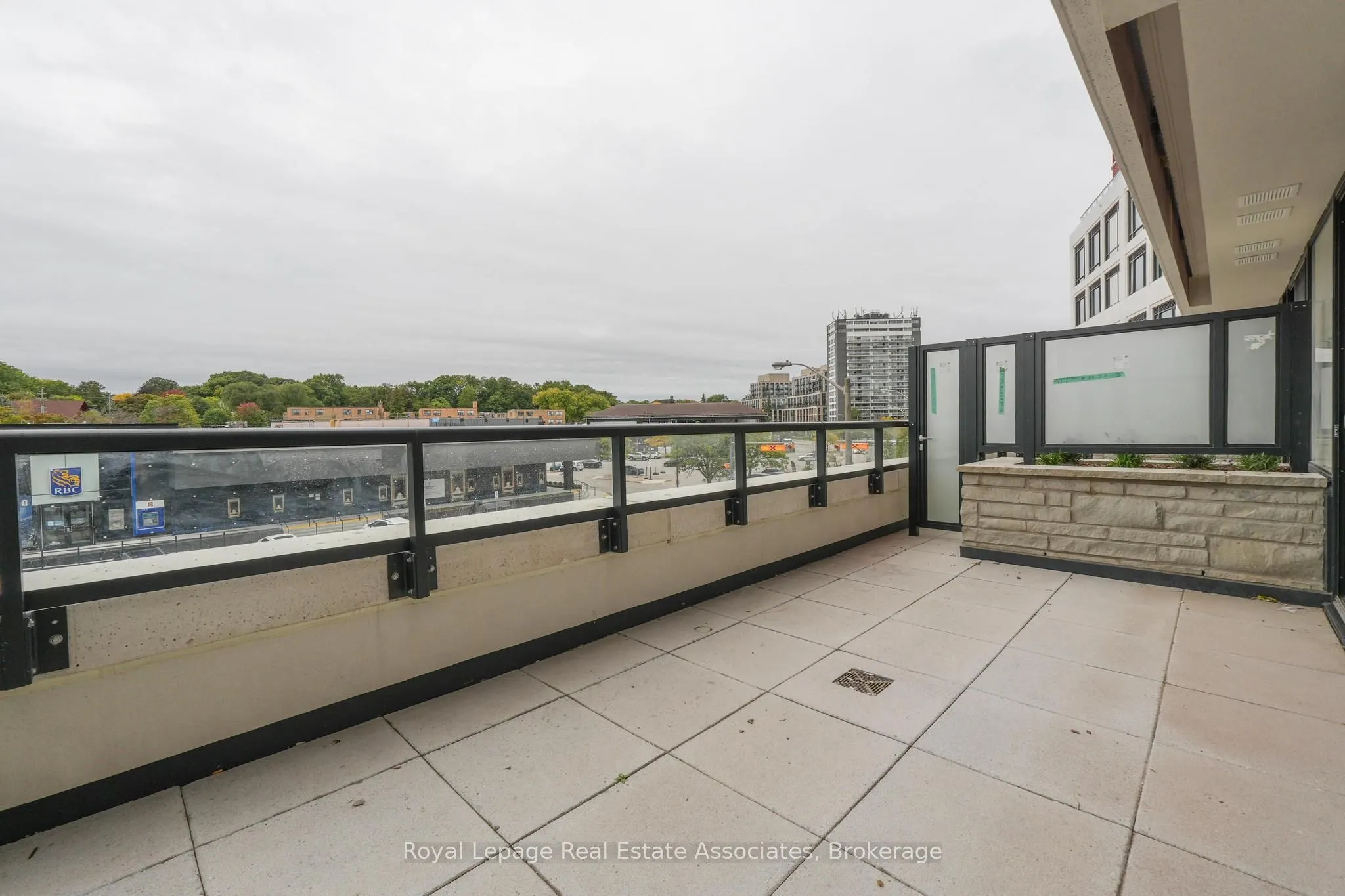 259 The Kingsway, #214
