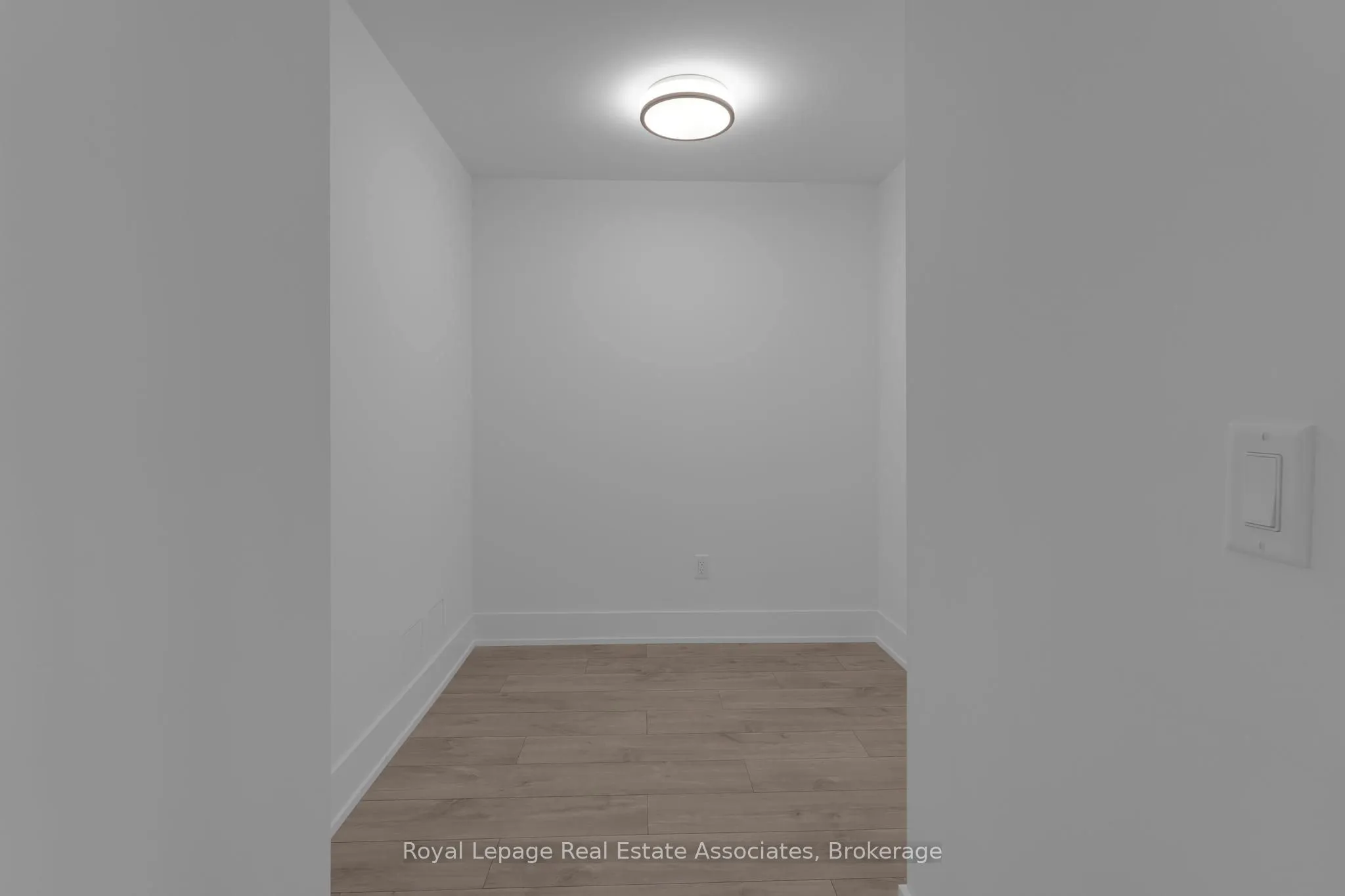 259 The Kingsway, #214