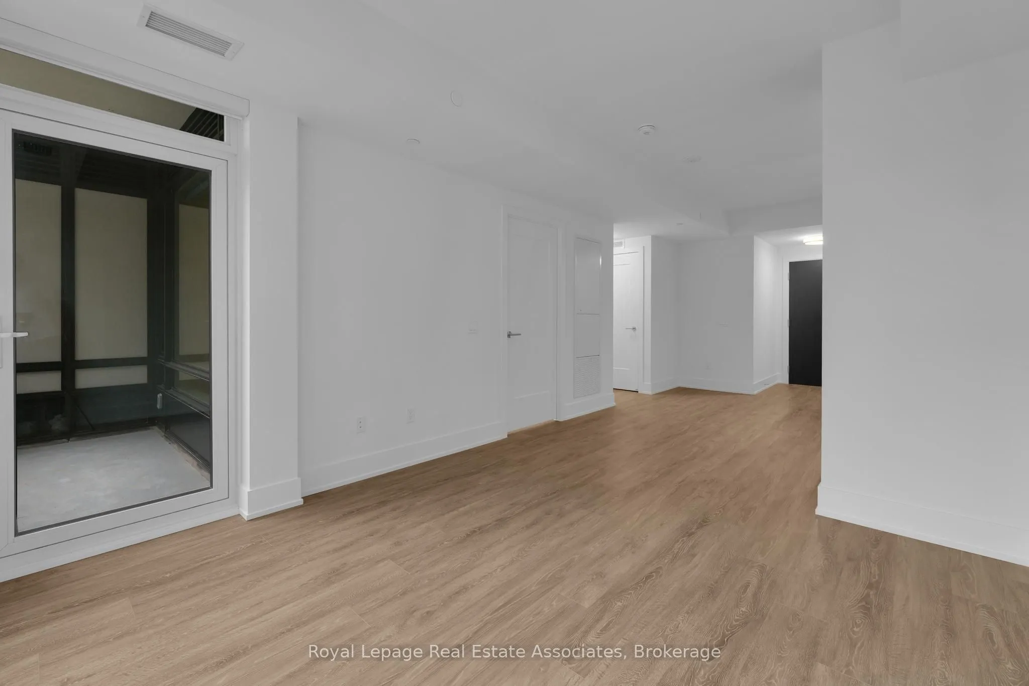 259 The Kingsway, #303