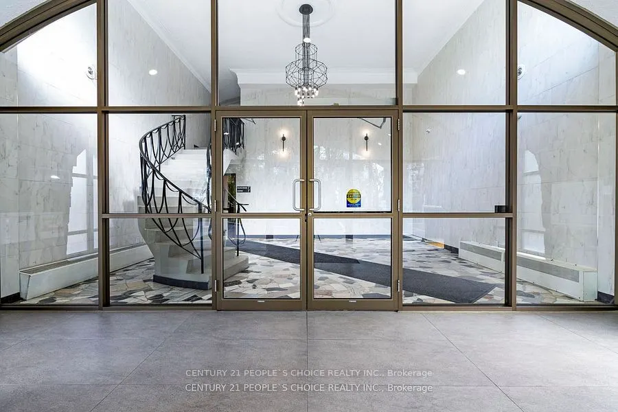 30 Speers Road, #1002