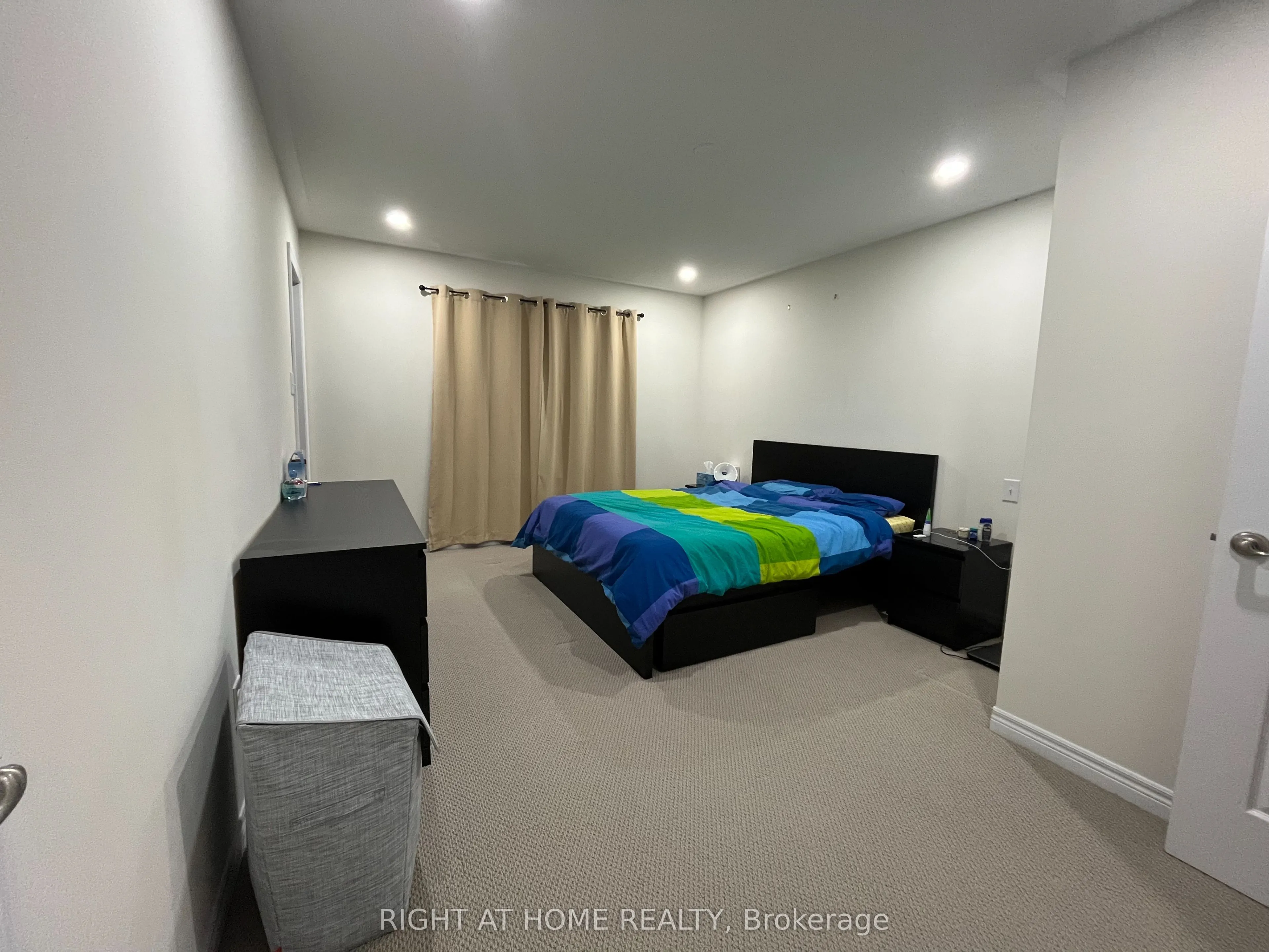 25 Sea Drifter Crescent