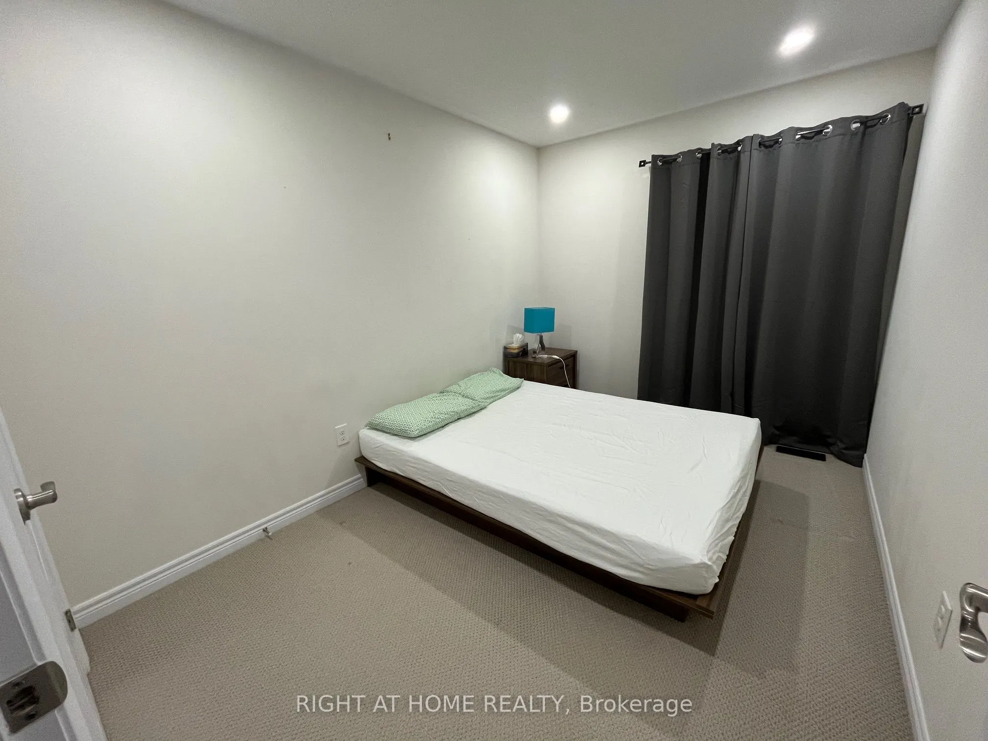 25 Sea Drifter Crescent