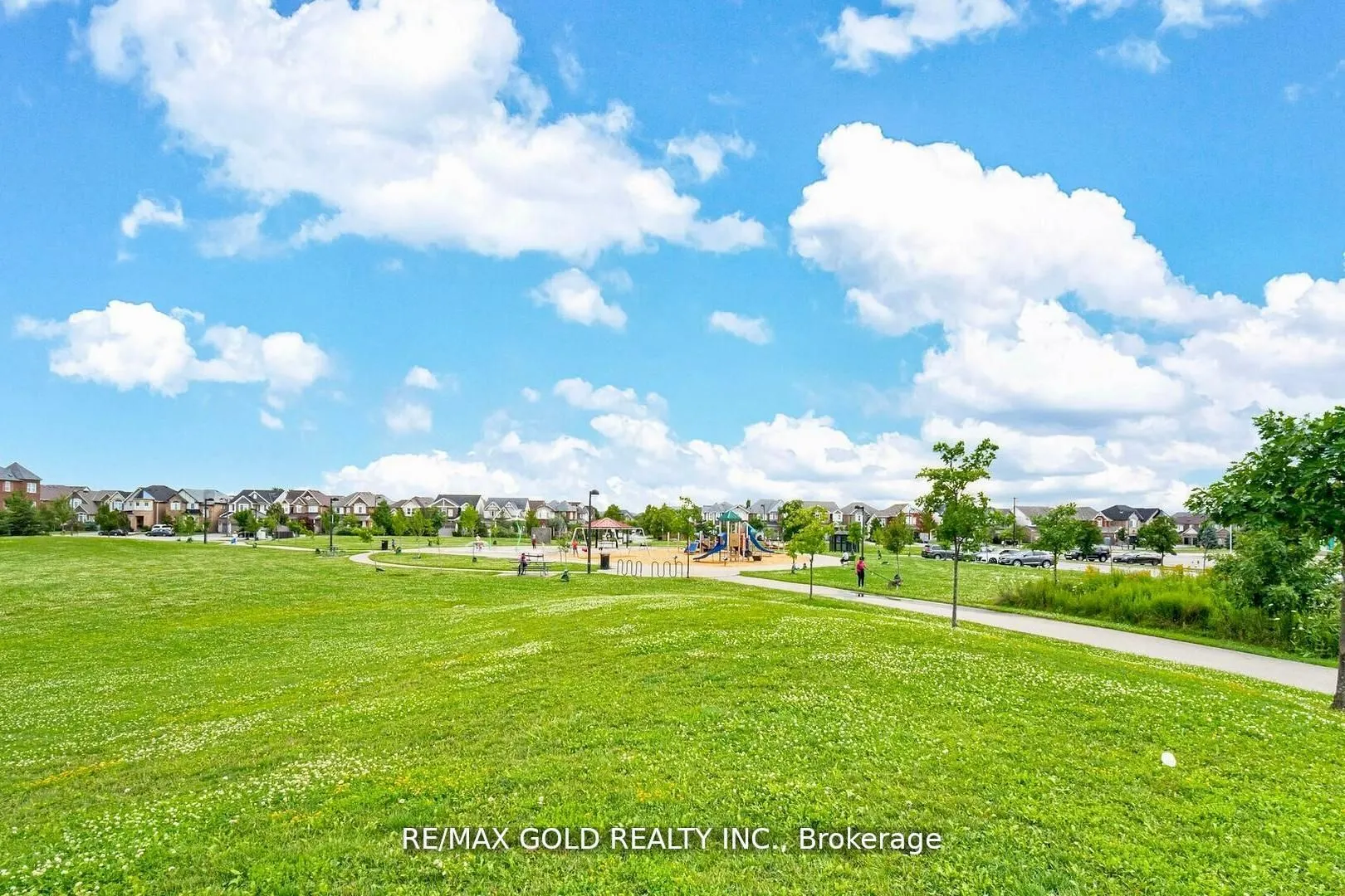 812 Fowles Court
