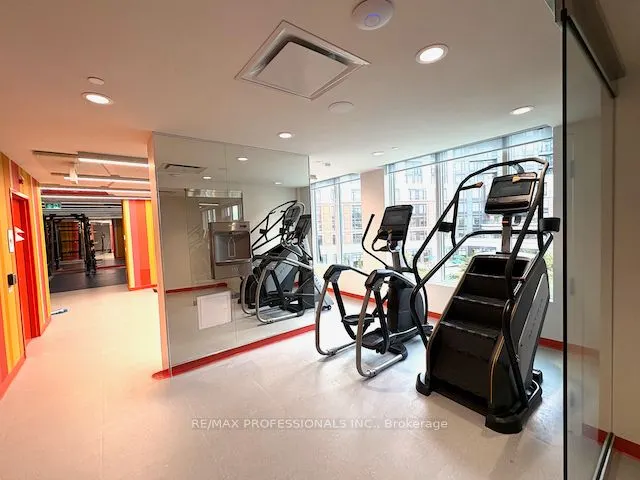 2485 Eglinton Avenue W, #406
