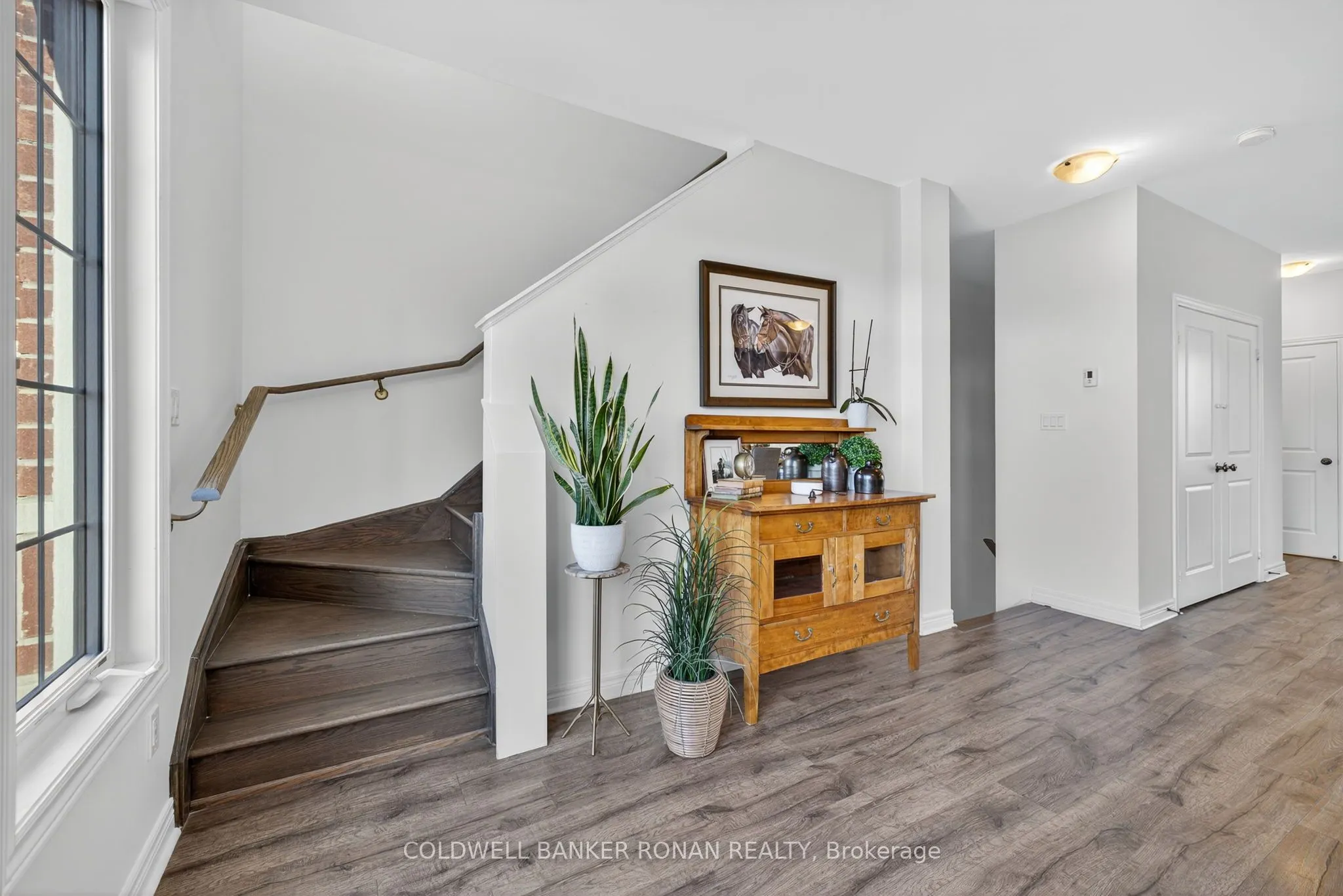 10 McCardy Court